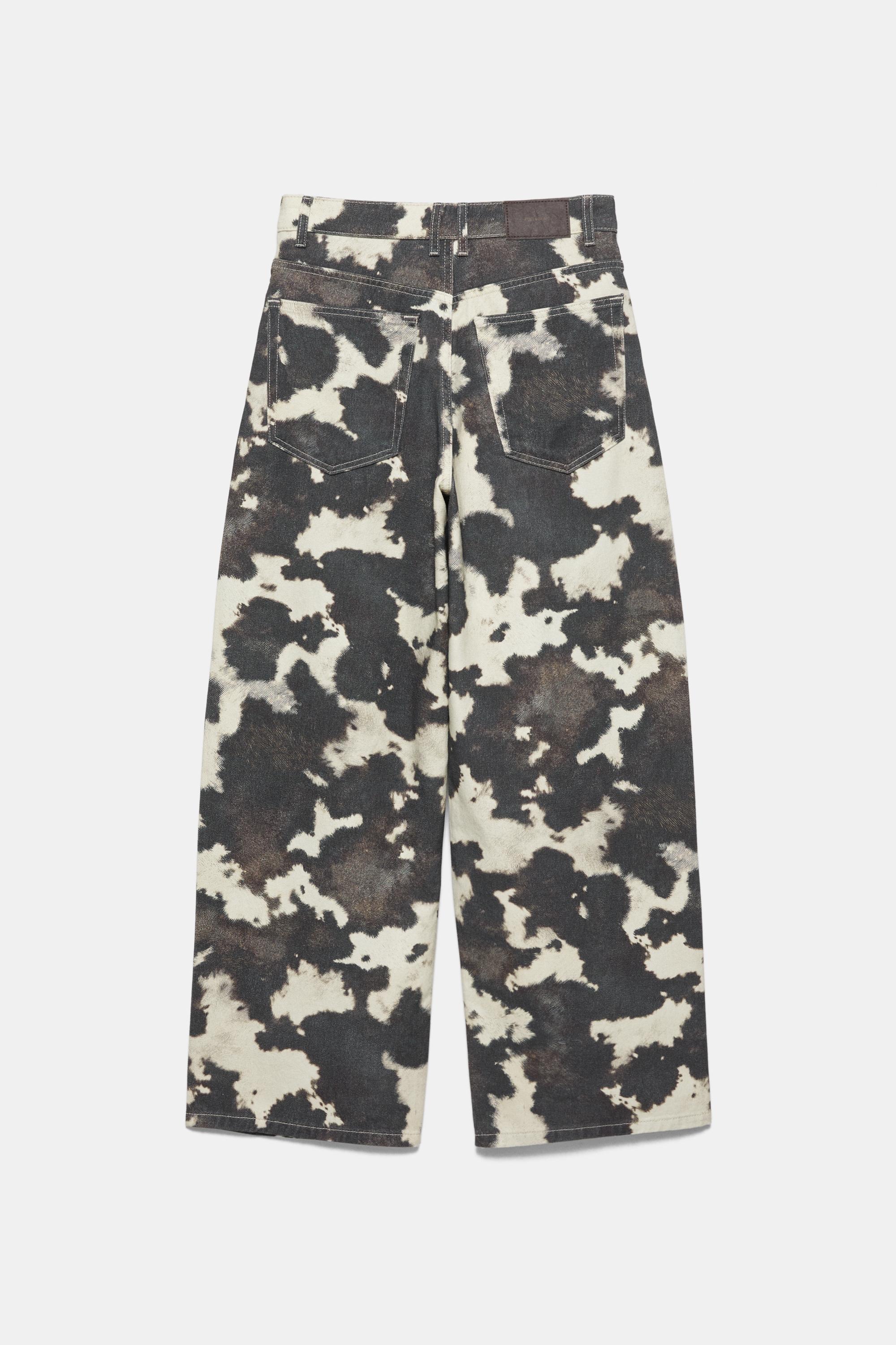 Cow print baggy jeans — White/Black