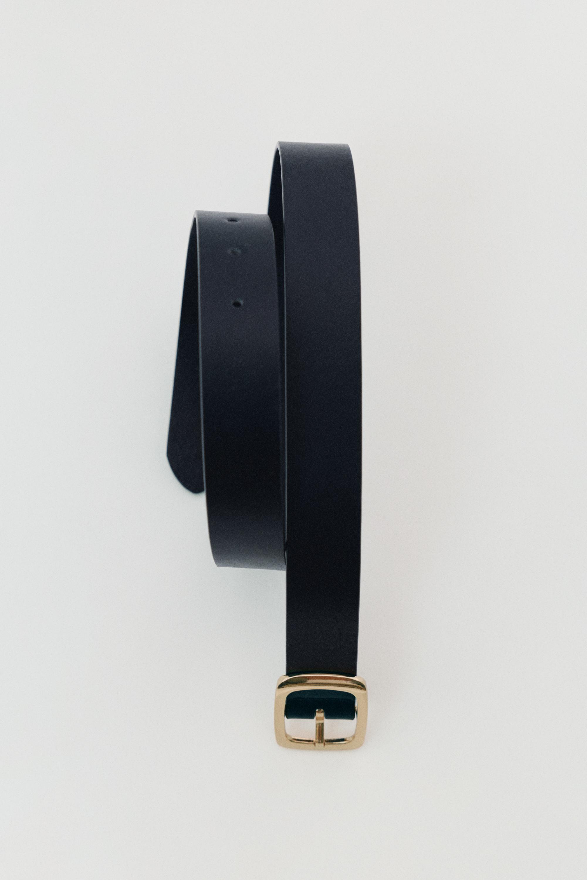 Rectangular buckle belt — Black
