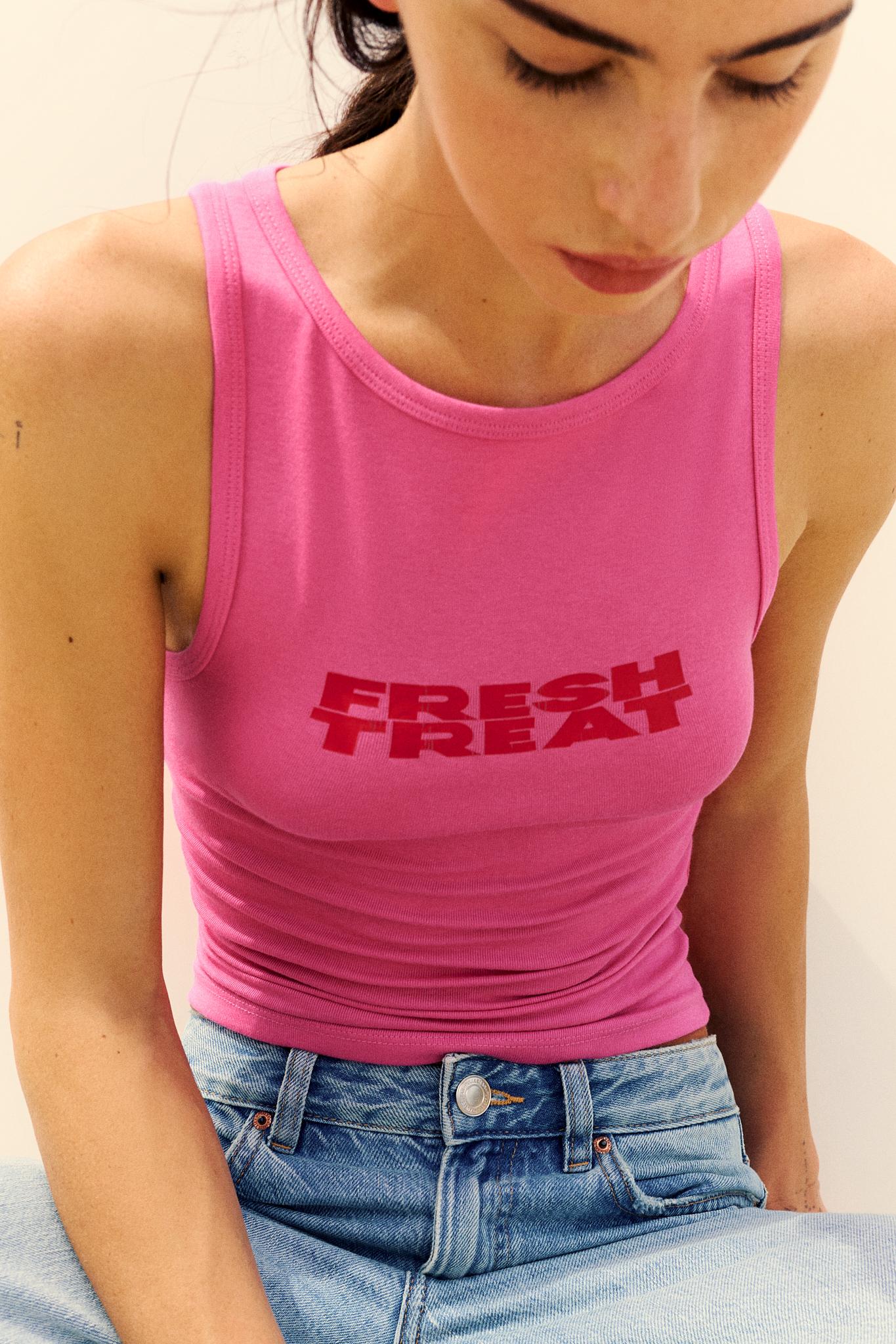 Pink graphic tank top — Pink