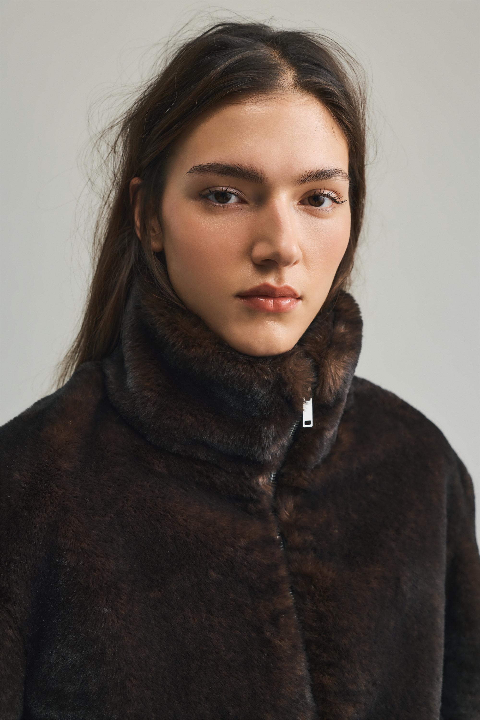 Dik yaka suni kürk ceket - Görsel 14