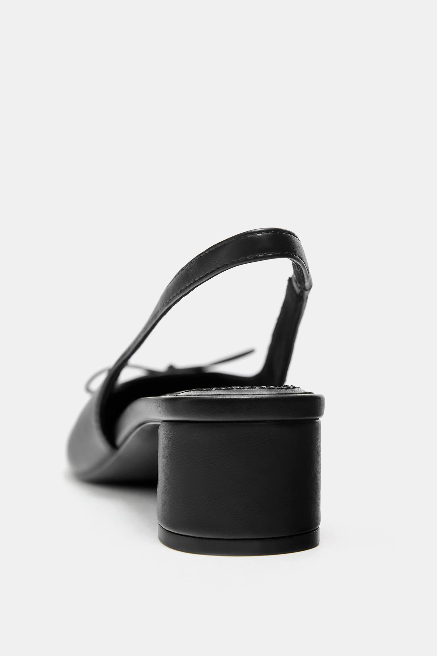 Heeled ballerinas — Black