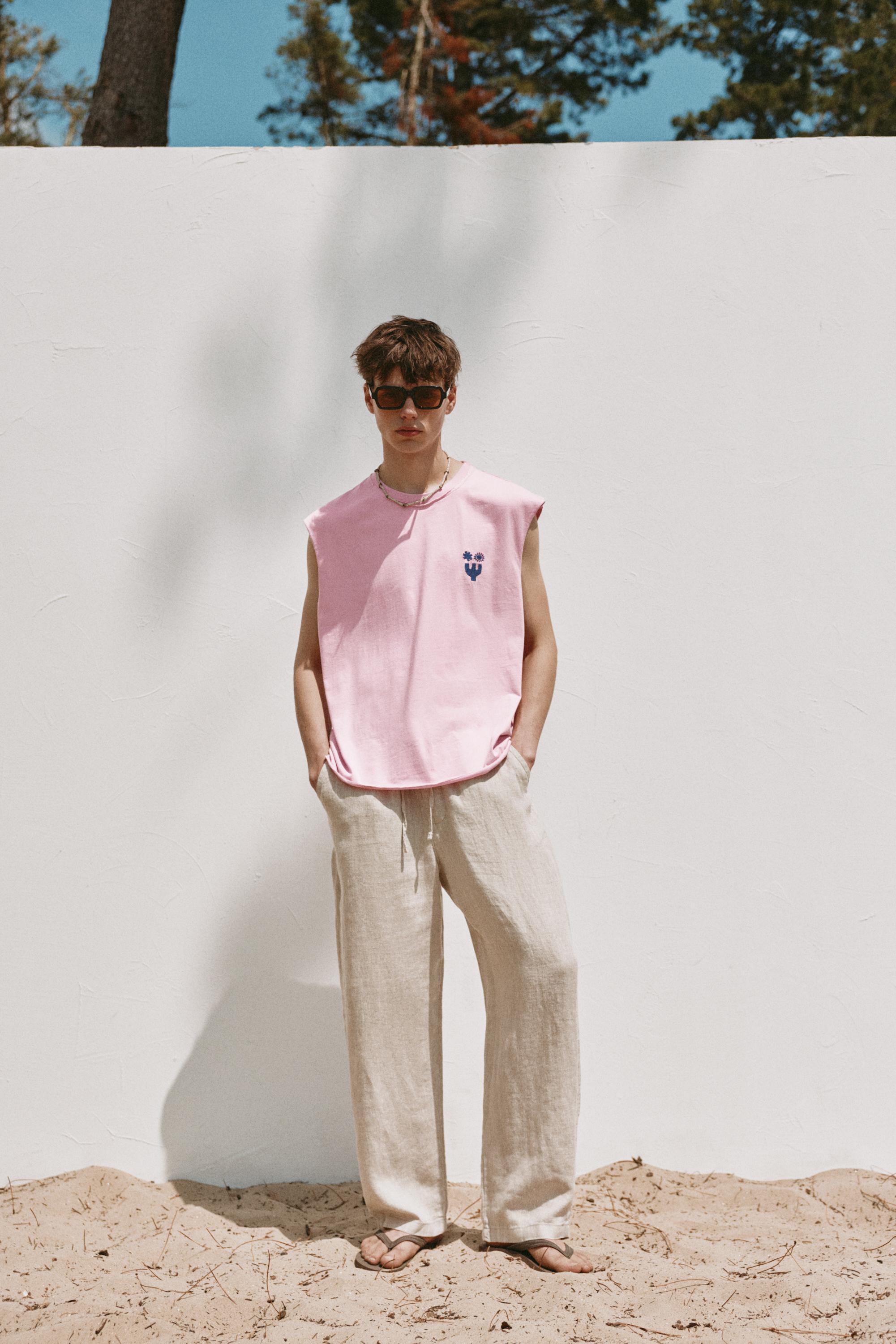 Ibiza boxy sleeveless T-shirt — Pink