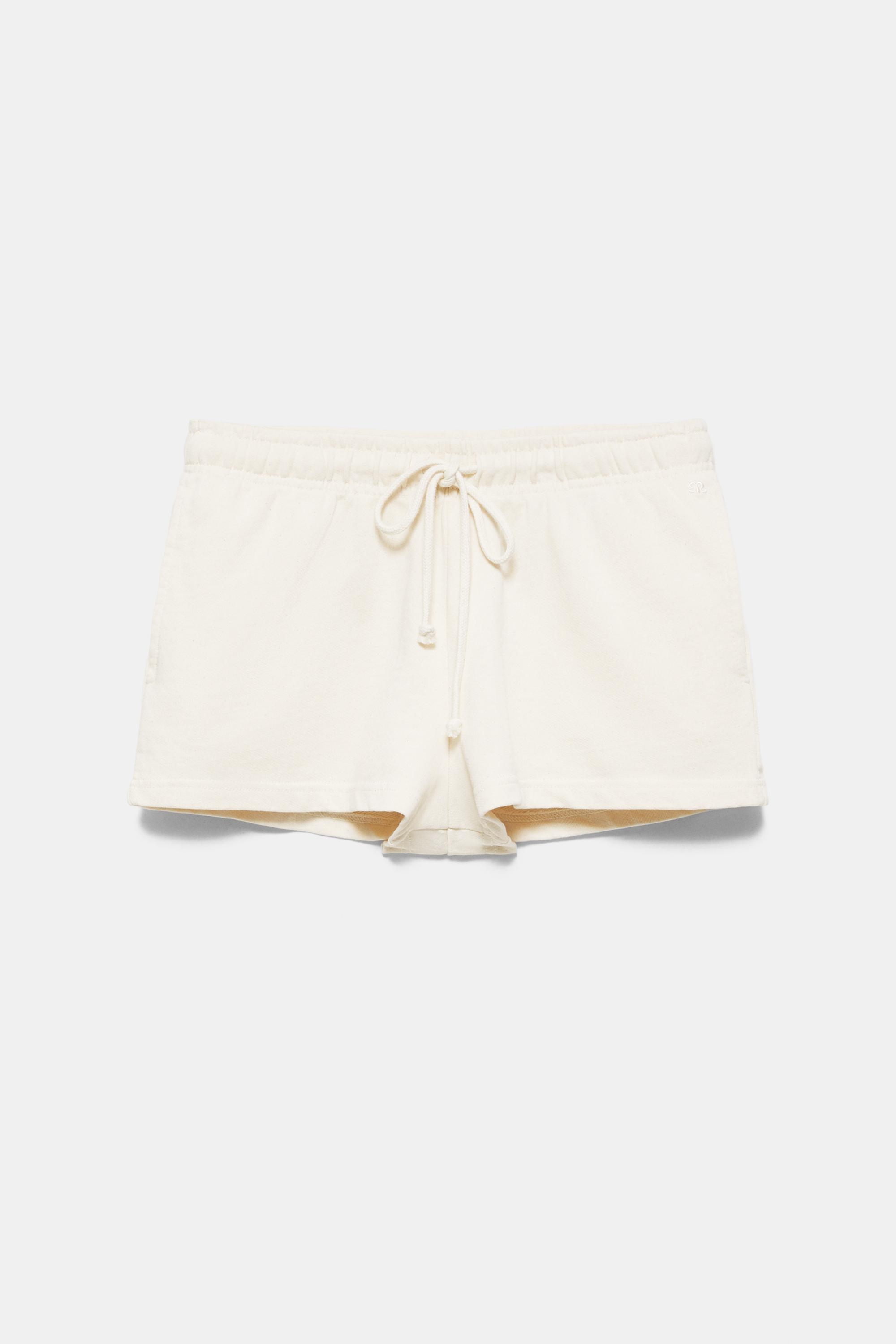 Sports shorts with elastic waist — Ecru