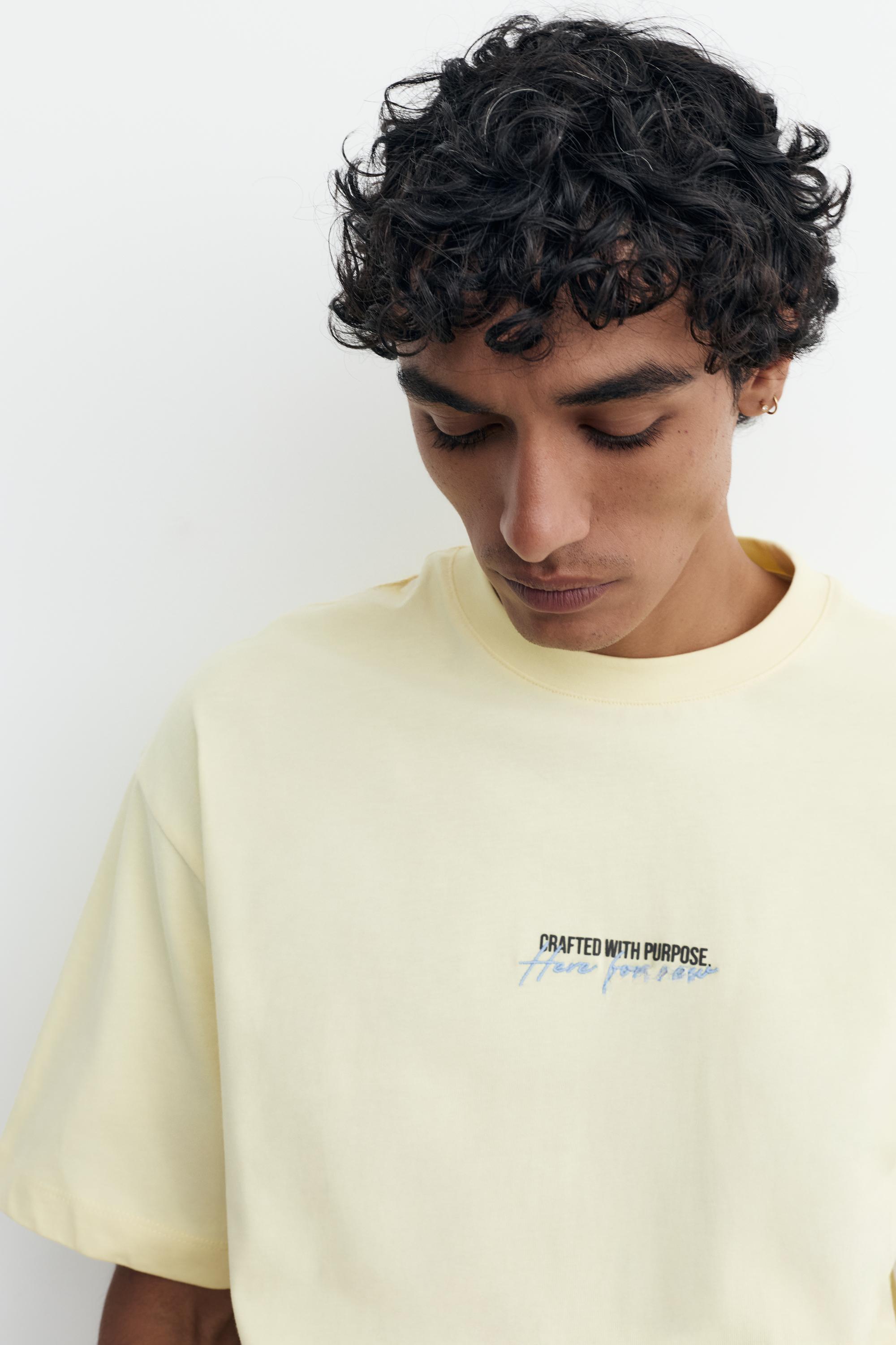 İşlemeli oversize tişört - Görsel 10