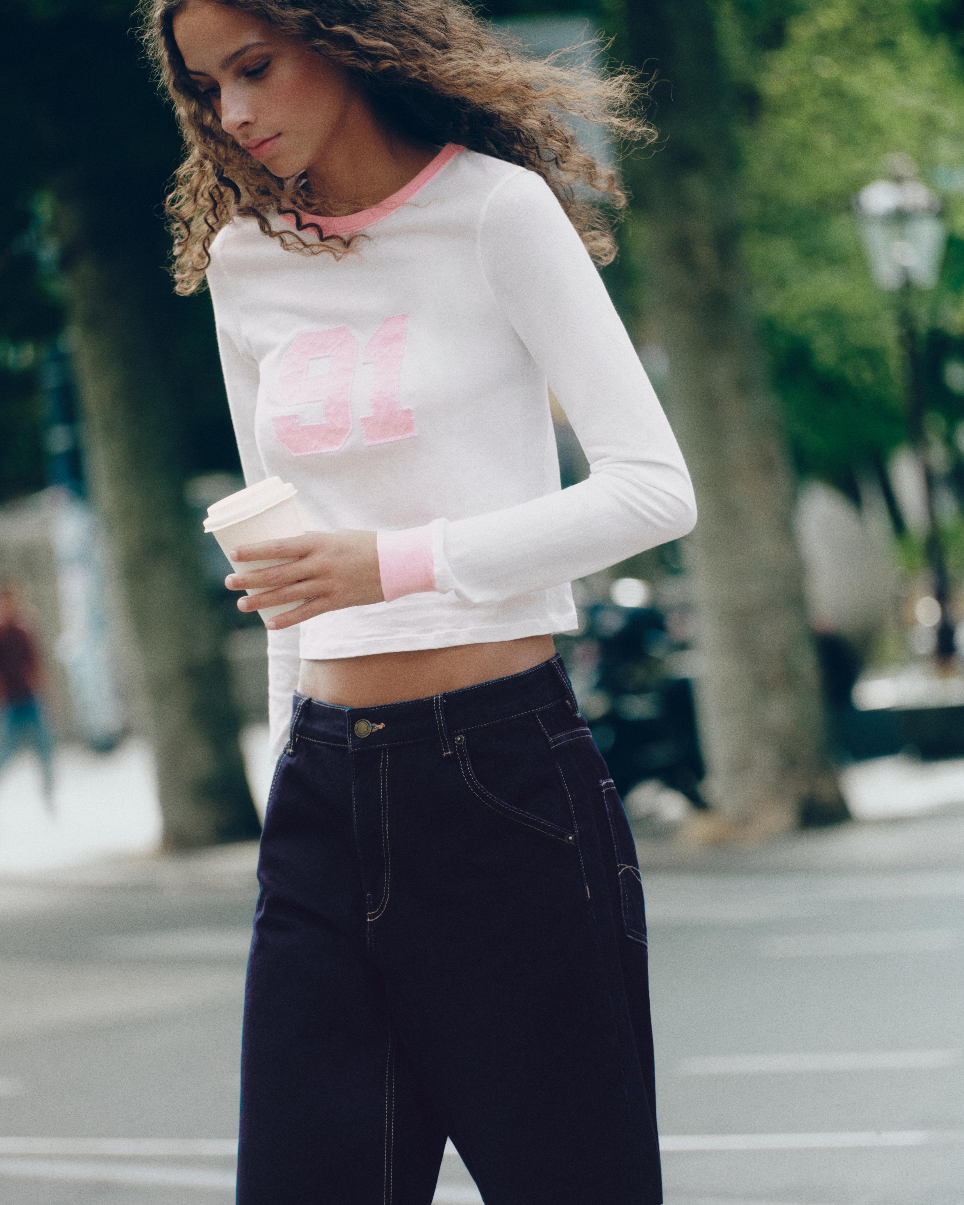 '91' graphic cropped T-shirt — Ice