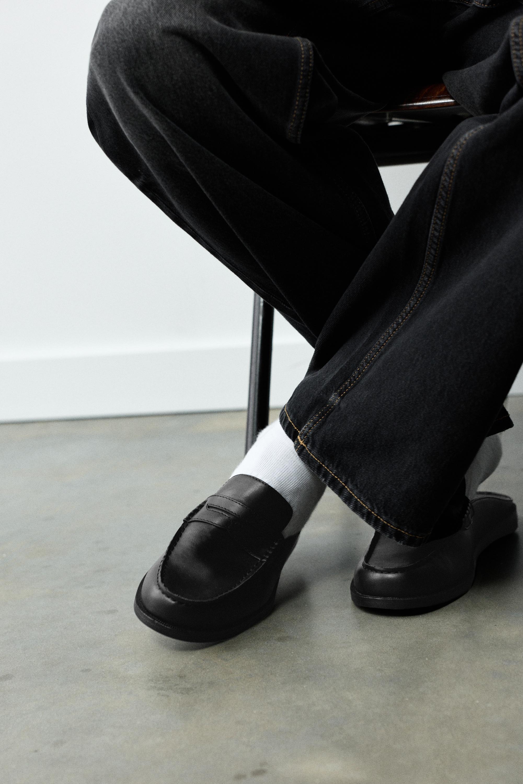 Slingback loafers — Black