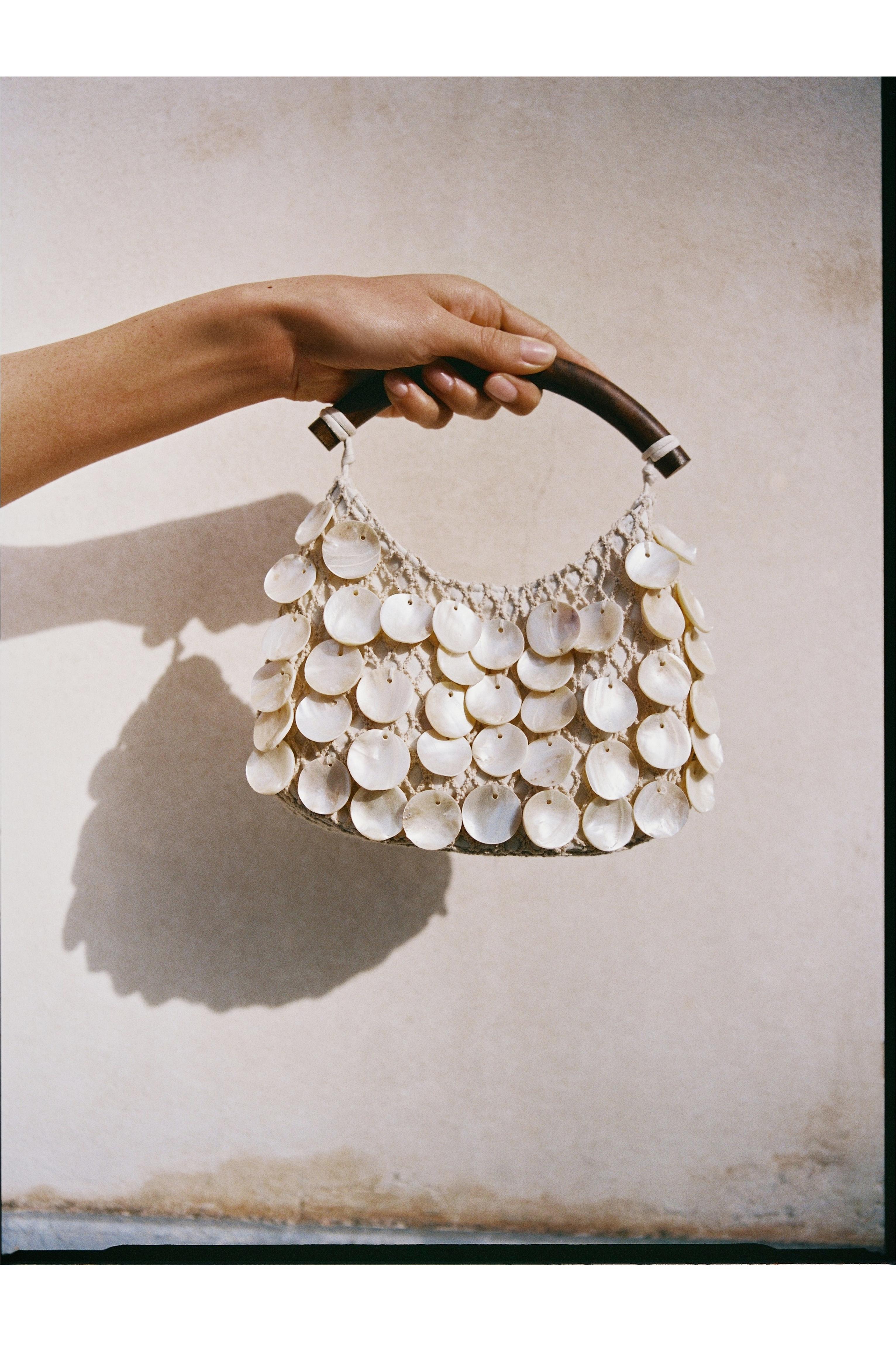 Boncuk detaylı el çantası - Görsel 28