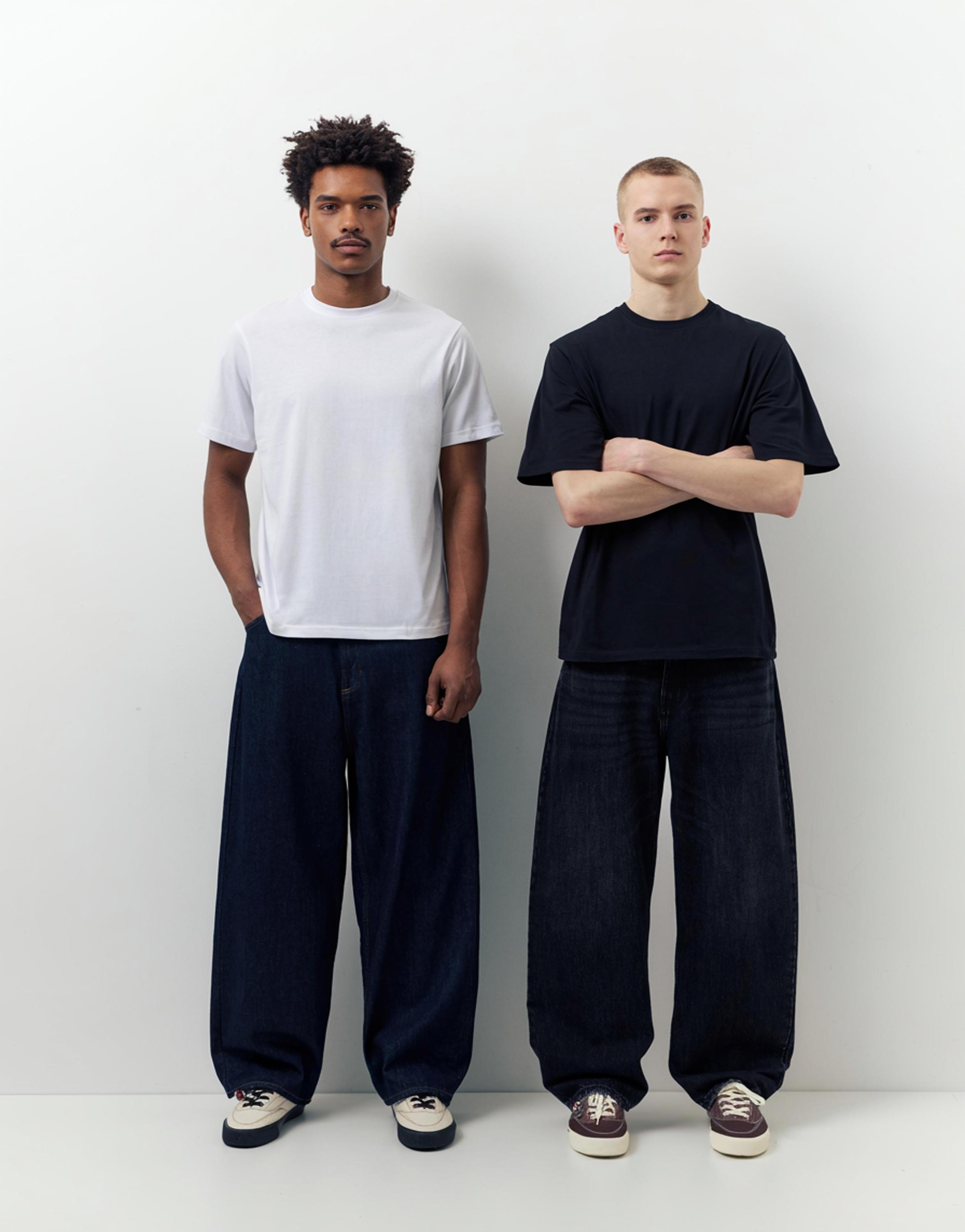 2-pack of basic T-shirts — White/Black