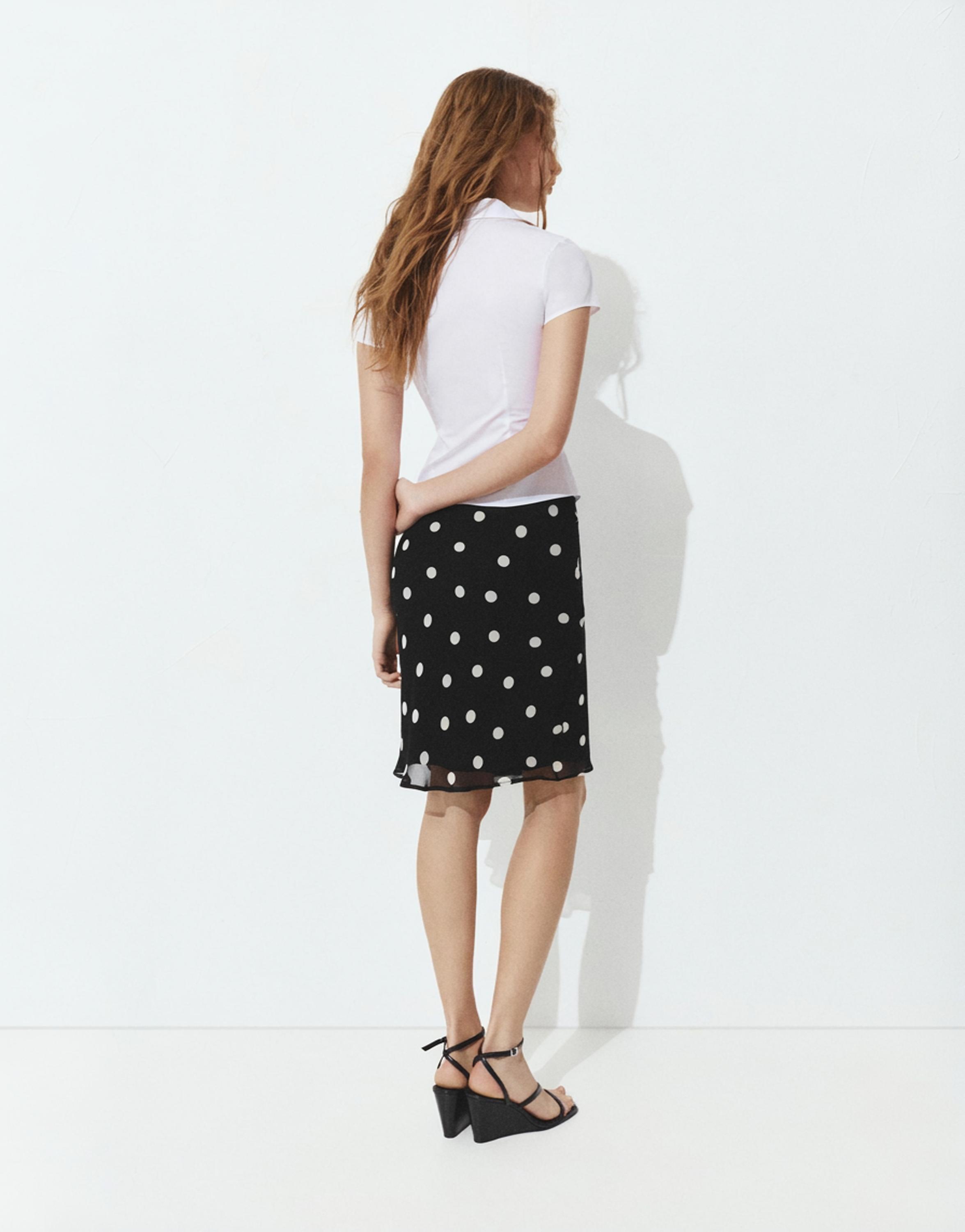 Vücuda oturan kısa kollu gömlek - Görsel 20