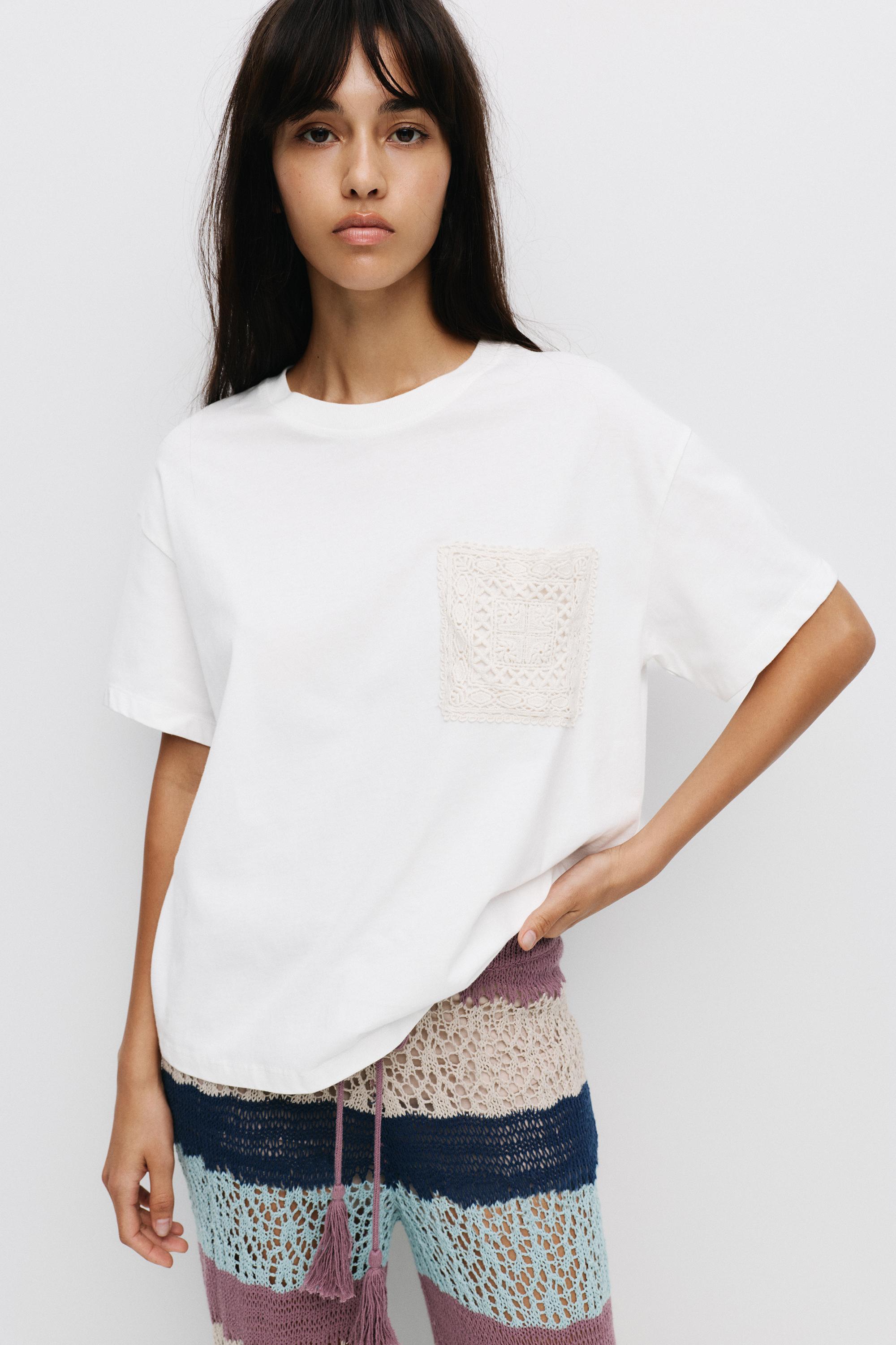 T-Shirt Mit Häkeltasche