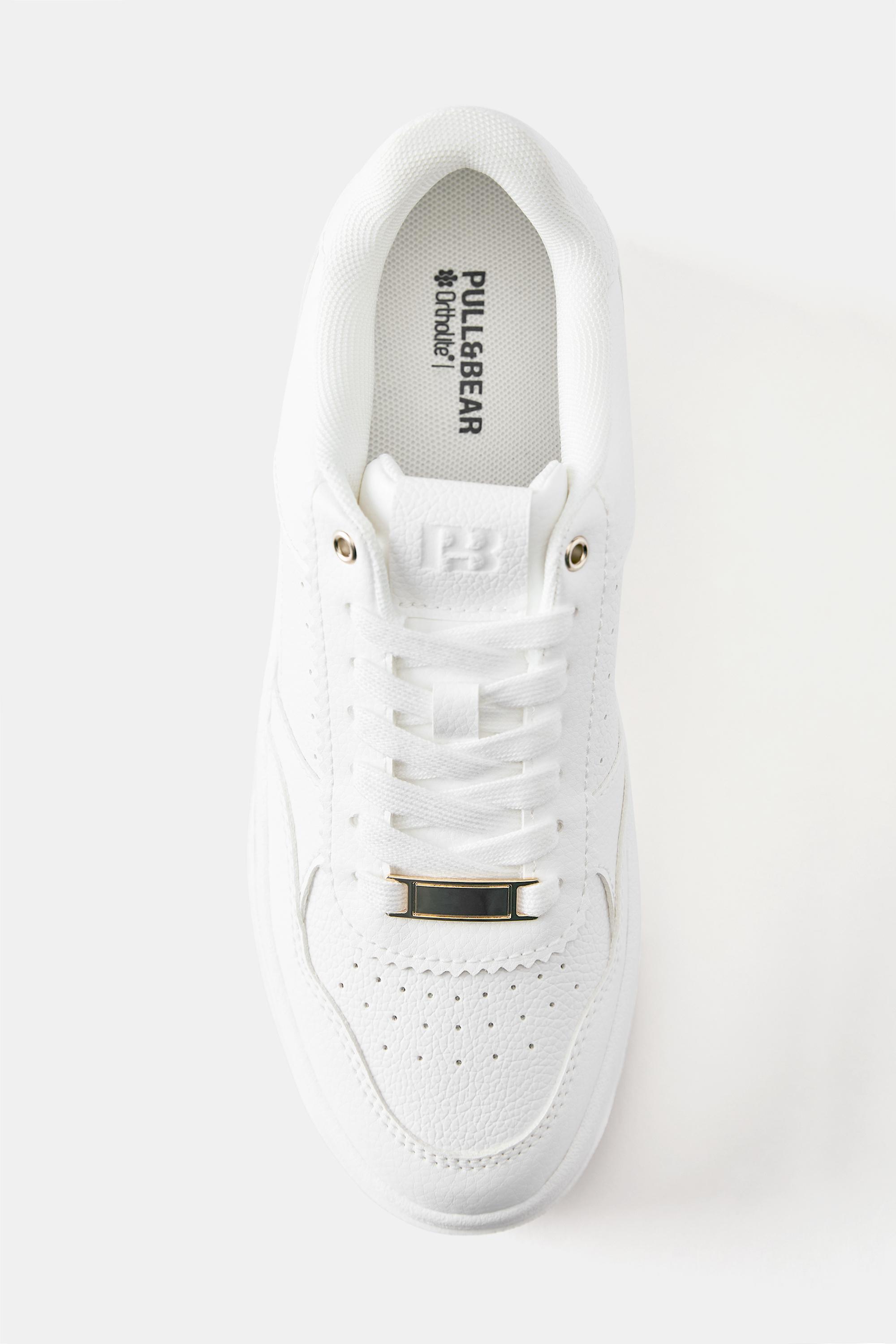 Platform trainers with detail — White