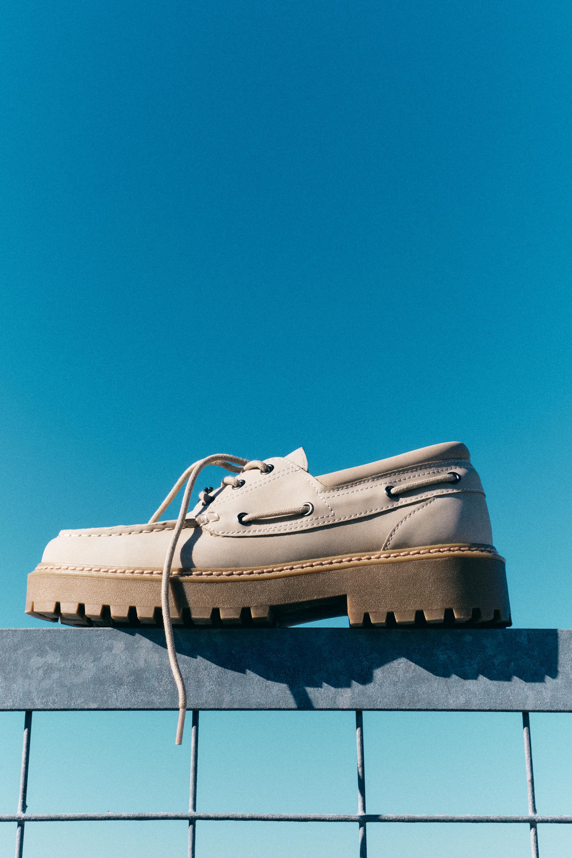 STWD boat shoes — Ecru