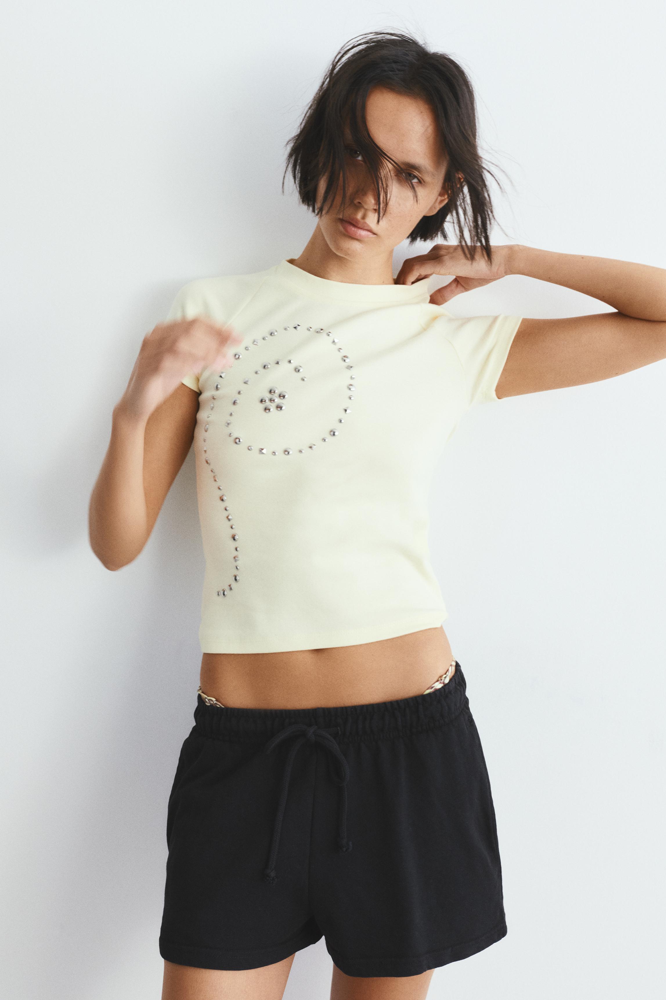 Sports shorts with elastic waist — Black