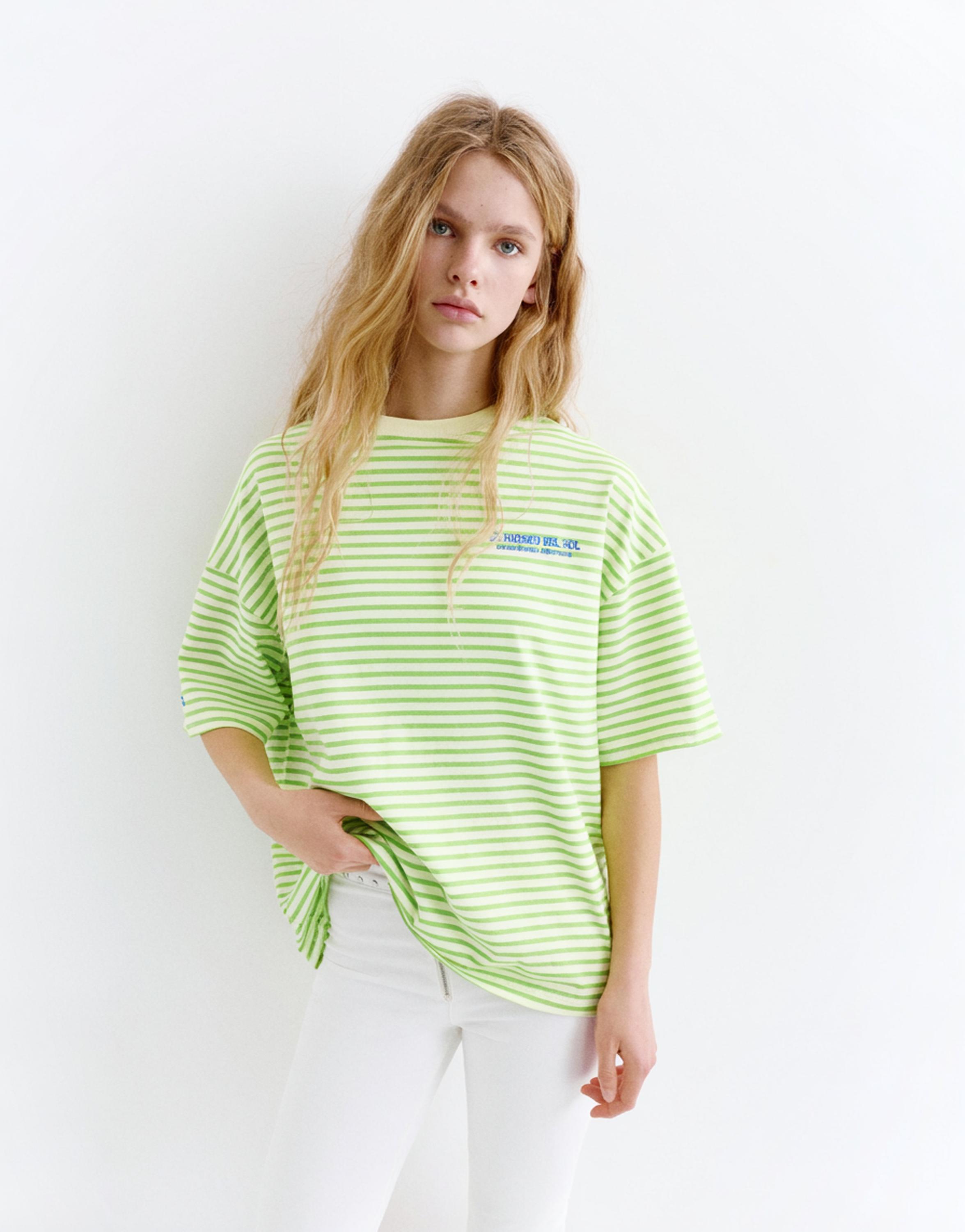Yeşil çizgili t-shirt - Görsel 9