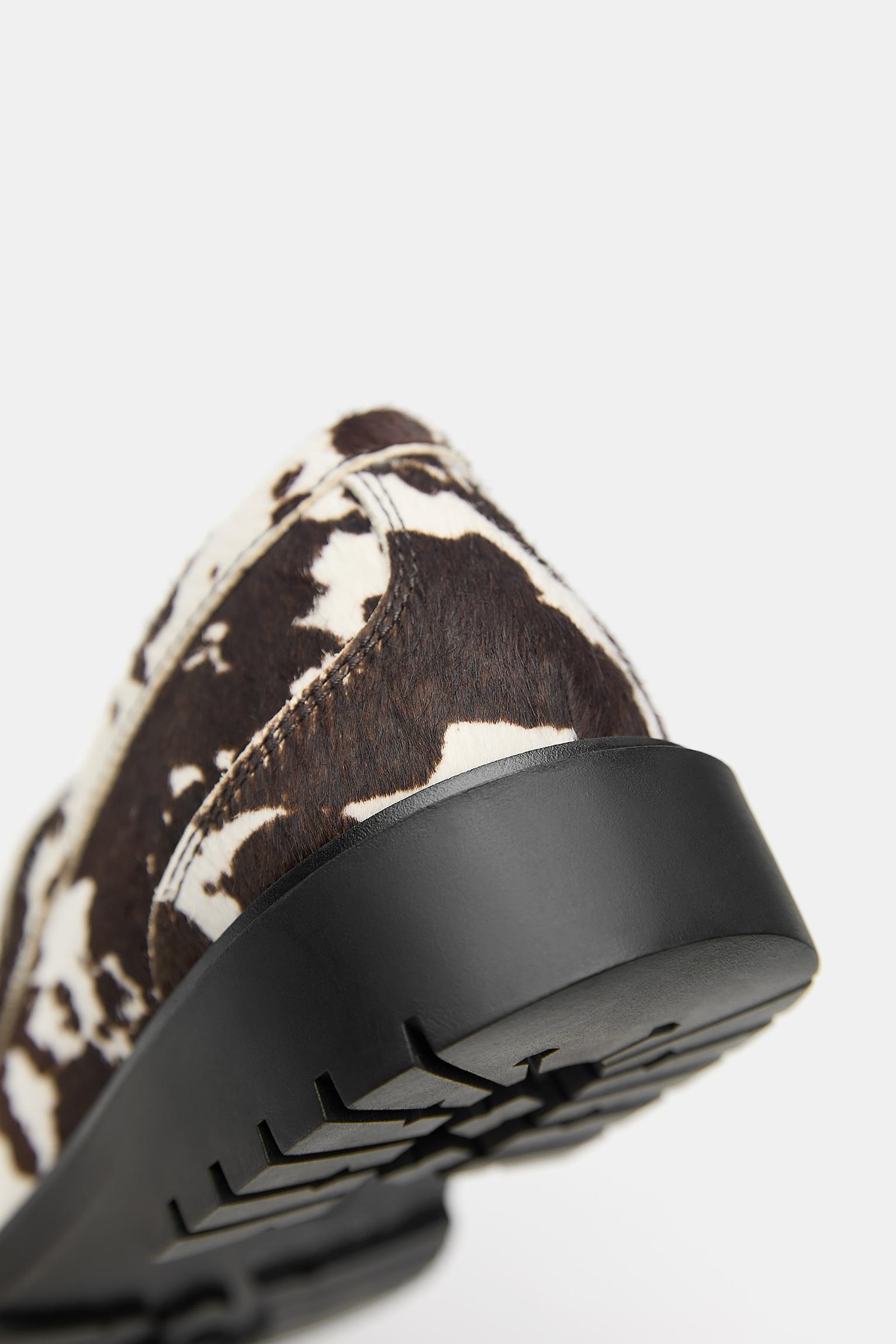 Hayvan desenli tüylü deri makosen - Görsel 13