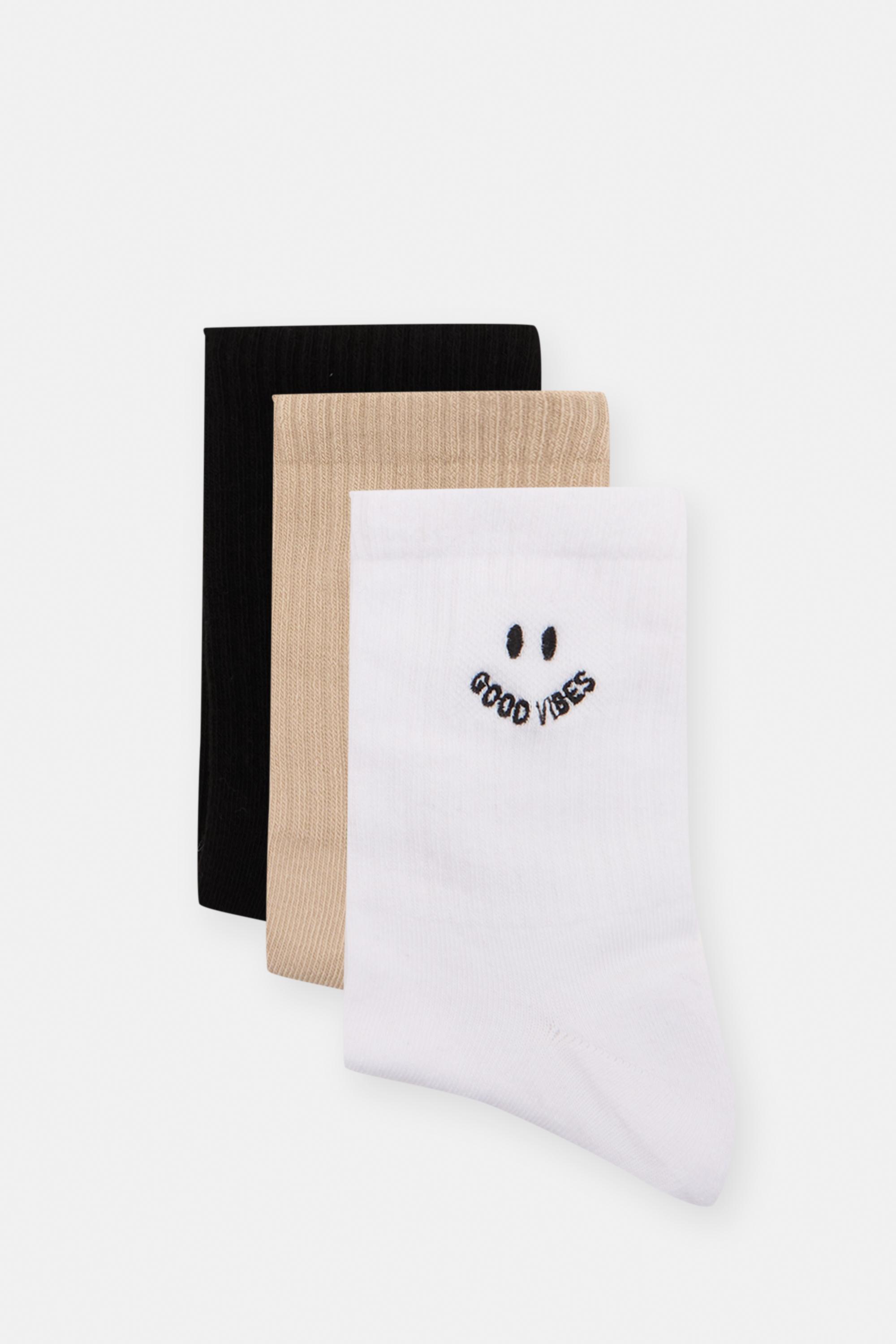 3 çift gülen suratlı çorap paketi - Görsel 4