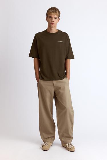 Relaxed fit graphic slogan T-shirt — Chocolate 4