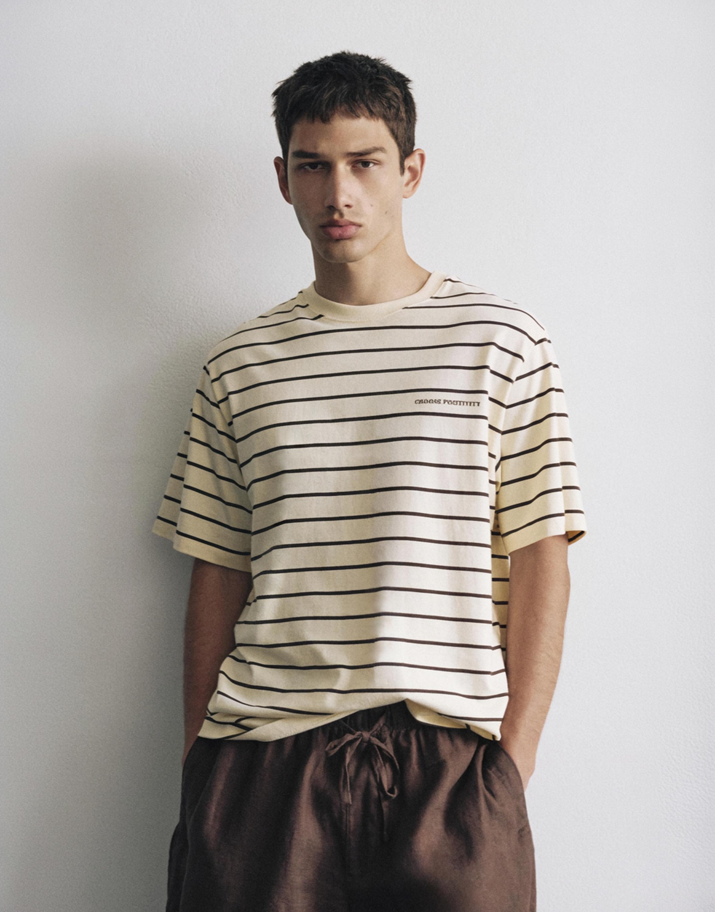 Striped slogan T-shirt — Yellow
