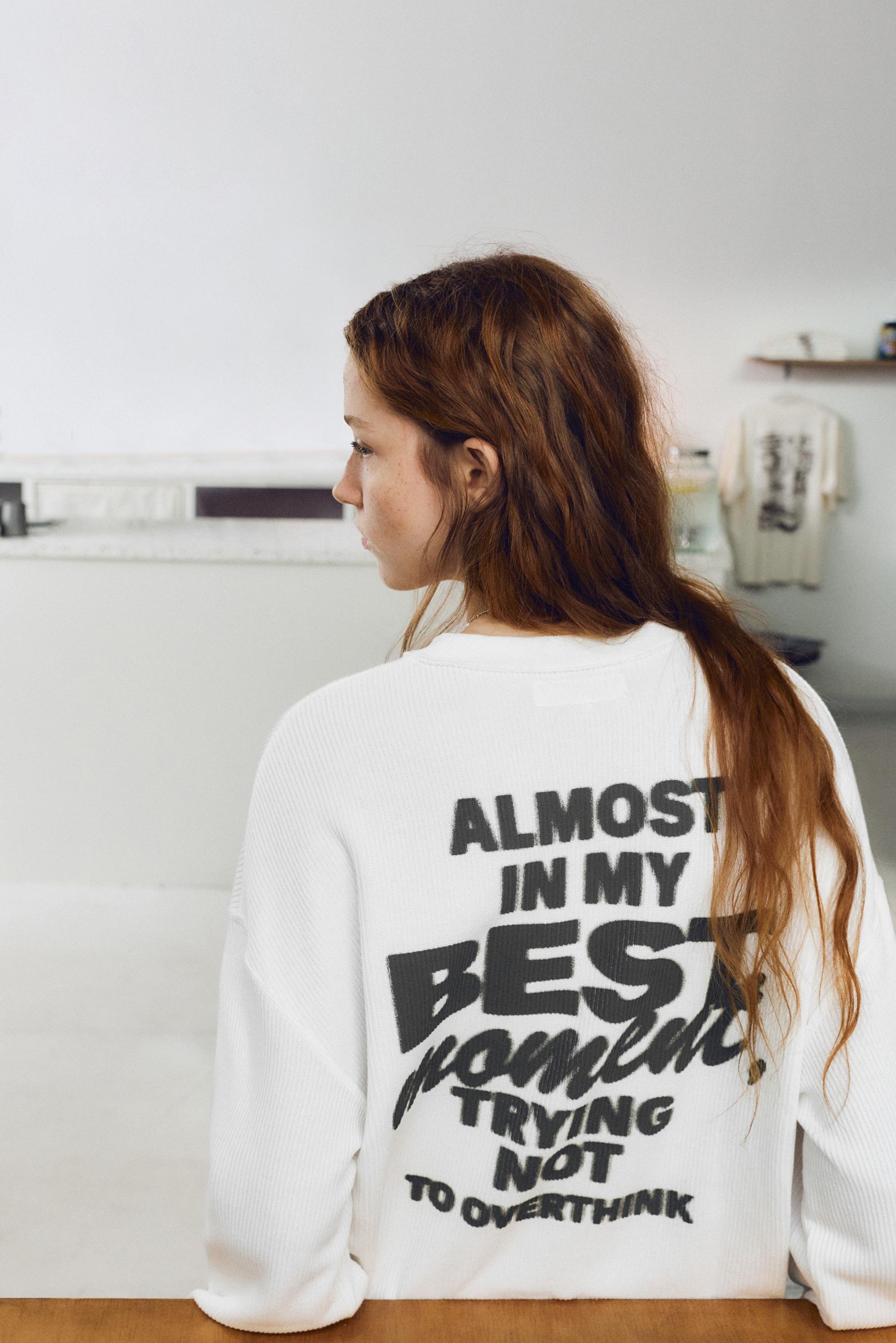 Uzun kollu yazılı tişört - Görsel 17