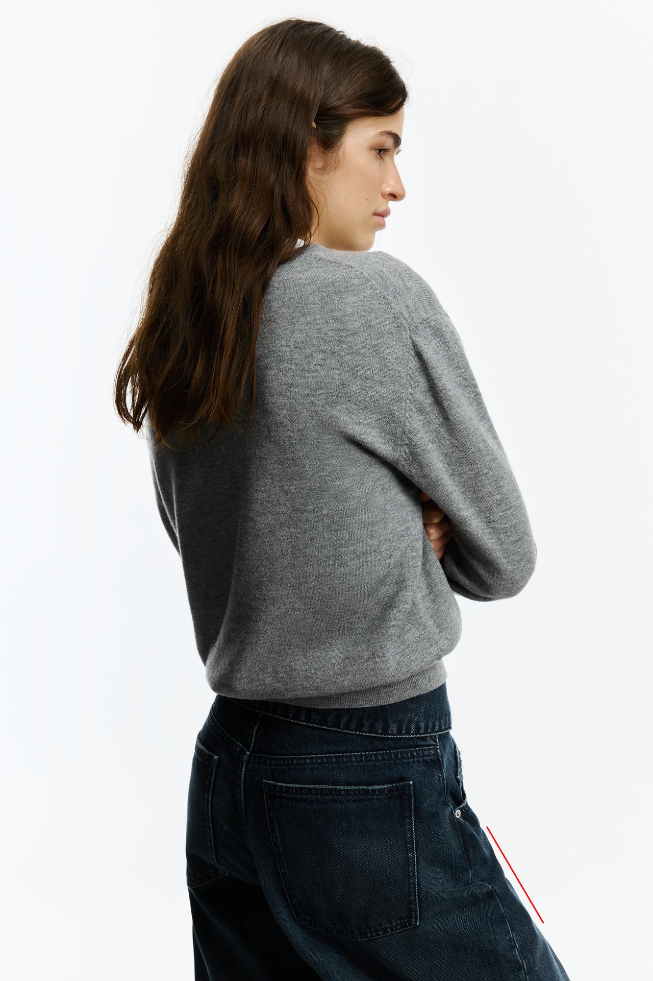 100% wool v-neck jumper — Grey marl