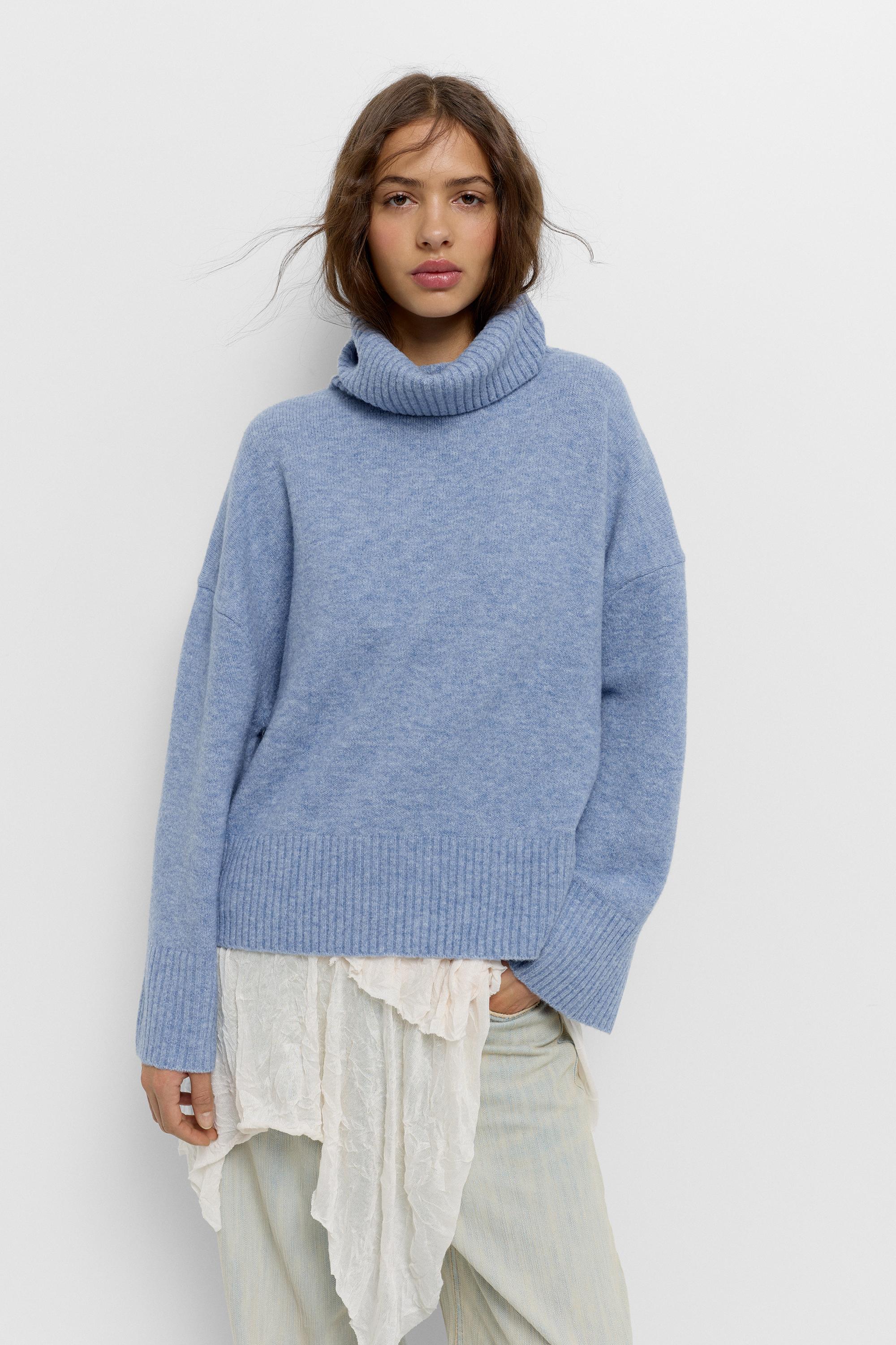 Pull Col Montant En Maille Douce - Pull&Bear - Modalova