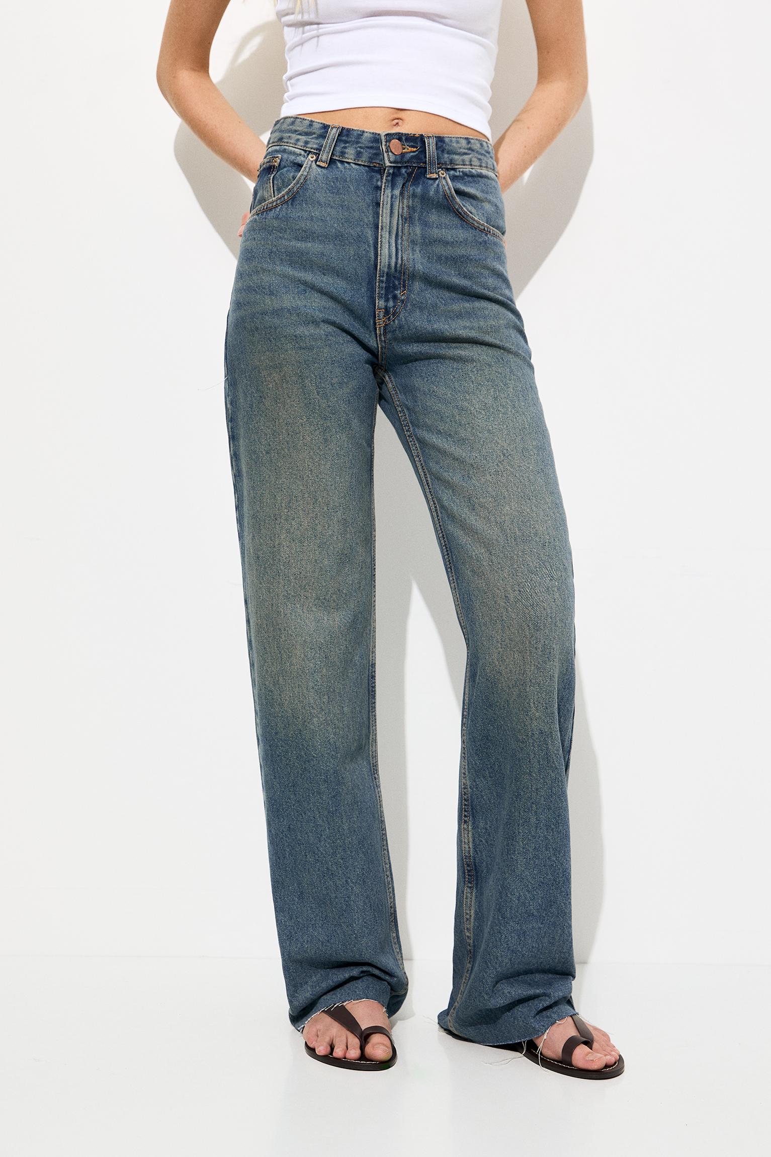 Straight leg high waist jeans PULL BEAR