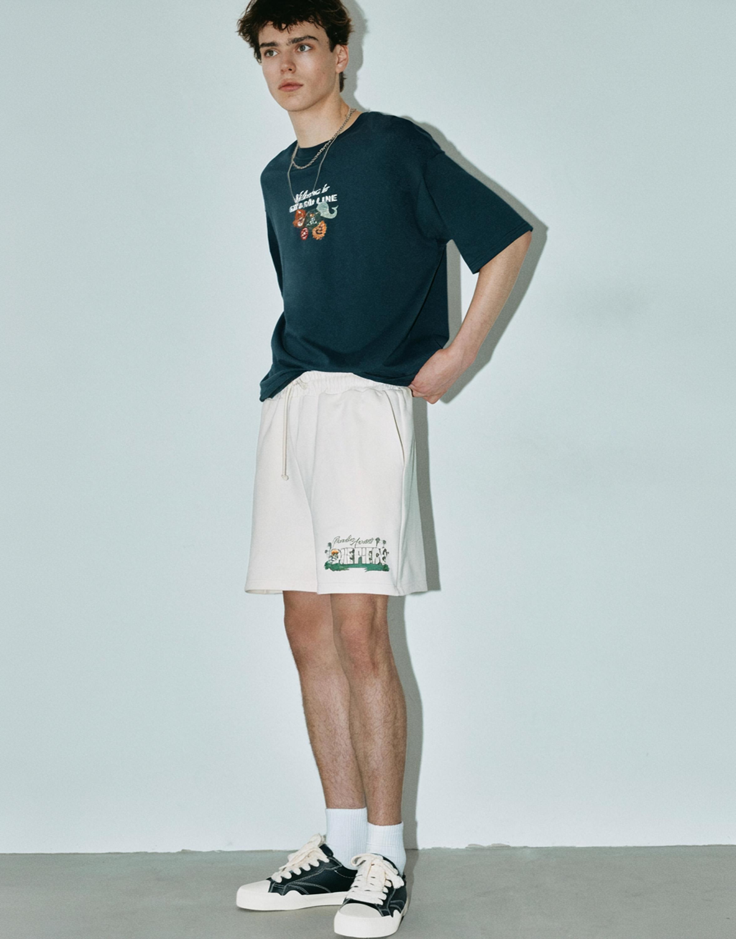 One Piece jogger shorts — Sand