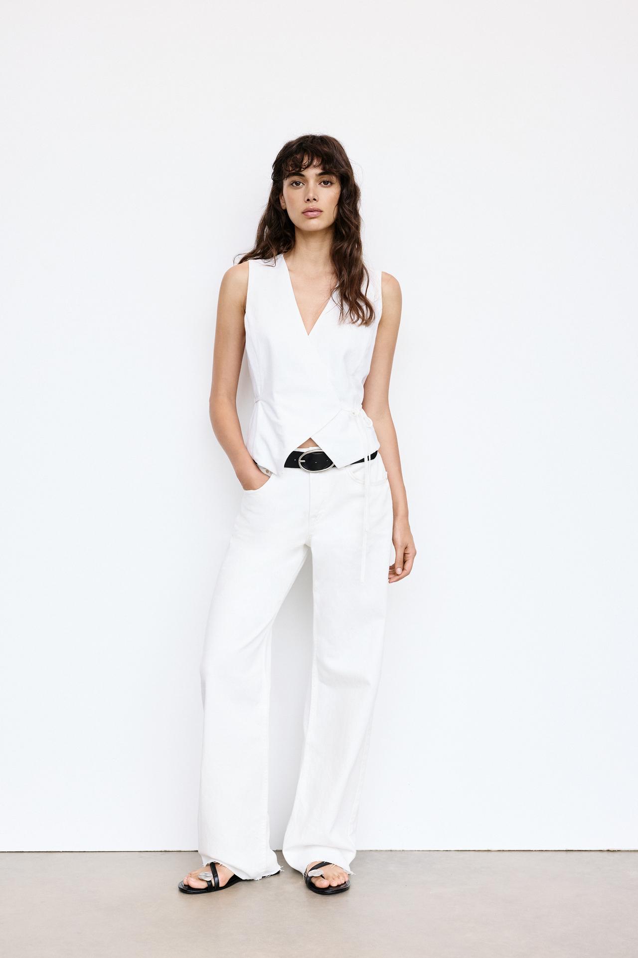 Rustic linen-blend waistcoat — White