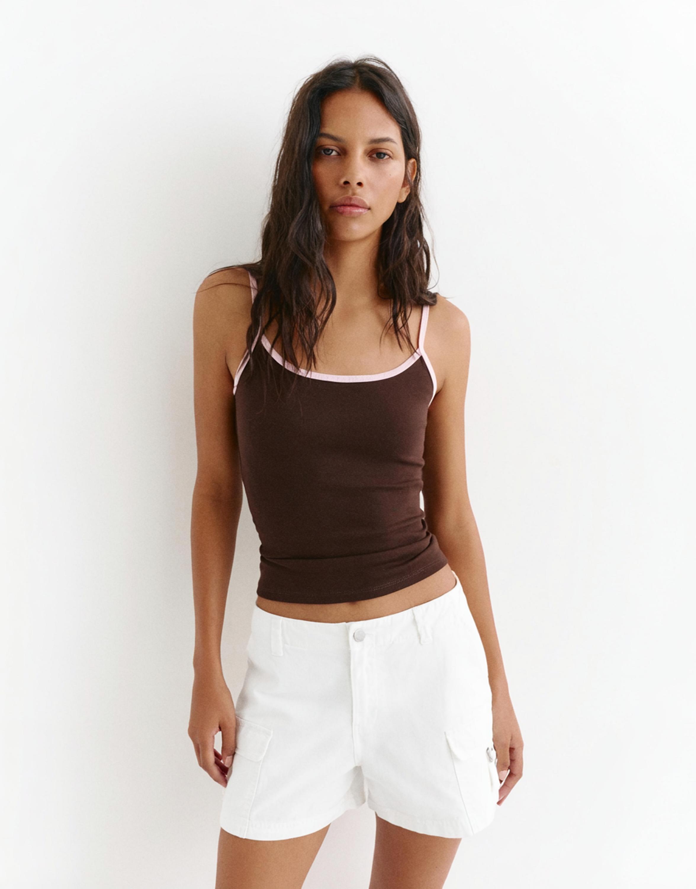 Relaxed fit cargo Bermuda shorts — White