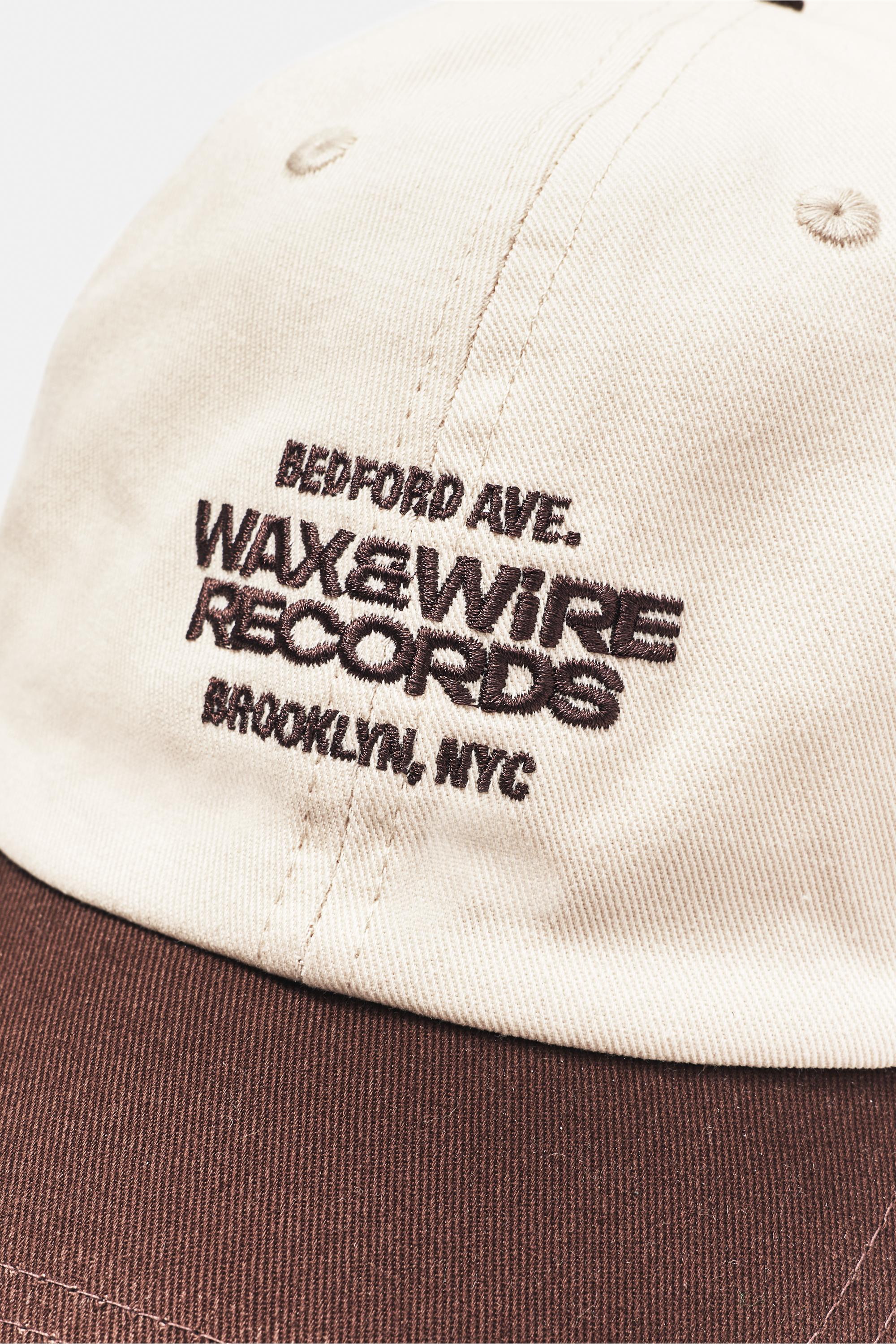 Pull&Bear Wax & Wire Records işlemeli şapka görsel 7