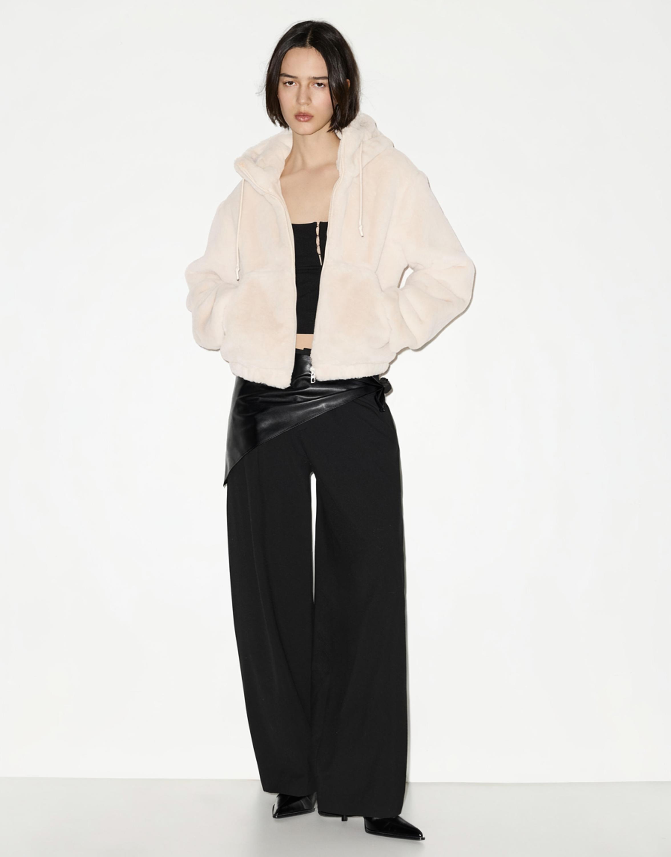 Kapüşonlu suni kürk ceket - Görsel 14