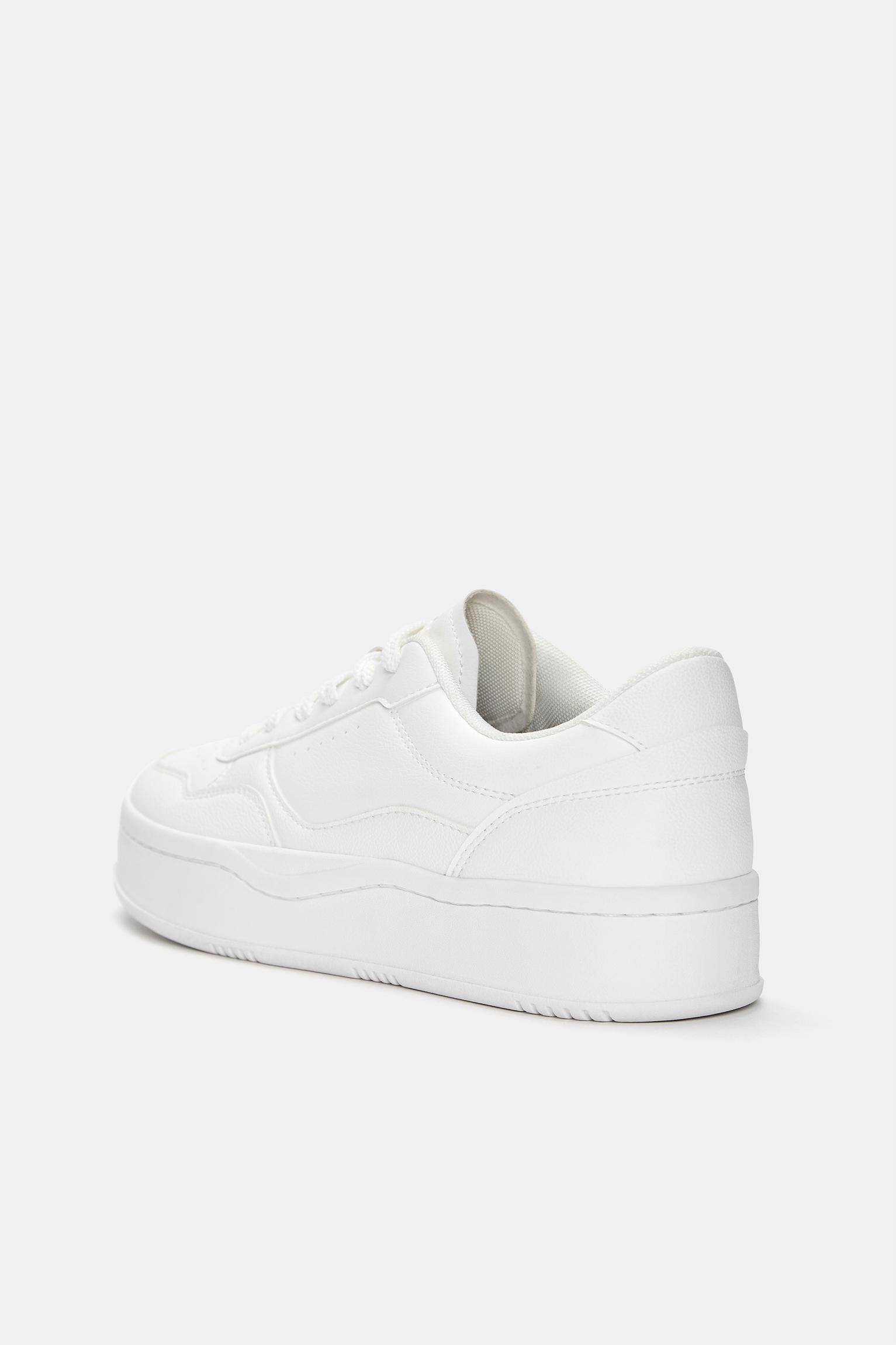 Kalın tabanlı spor ayakkabı