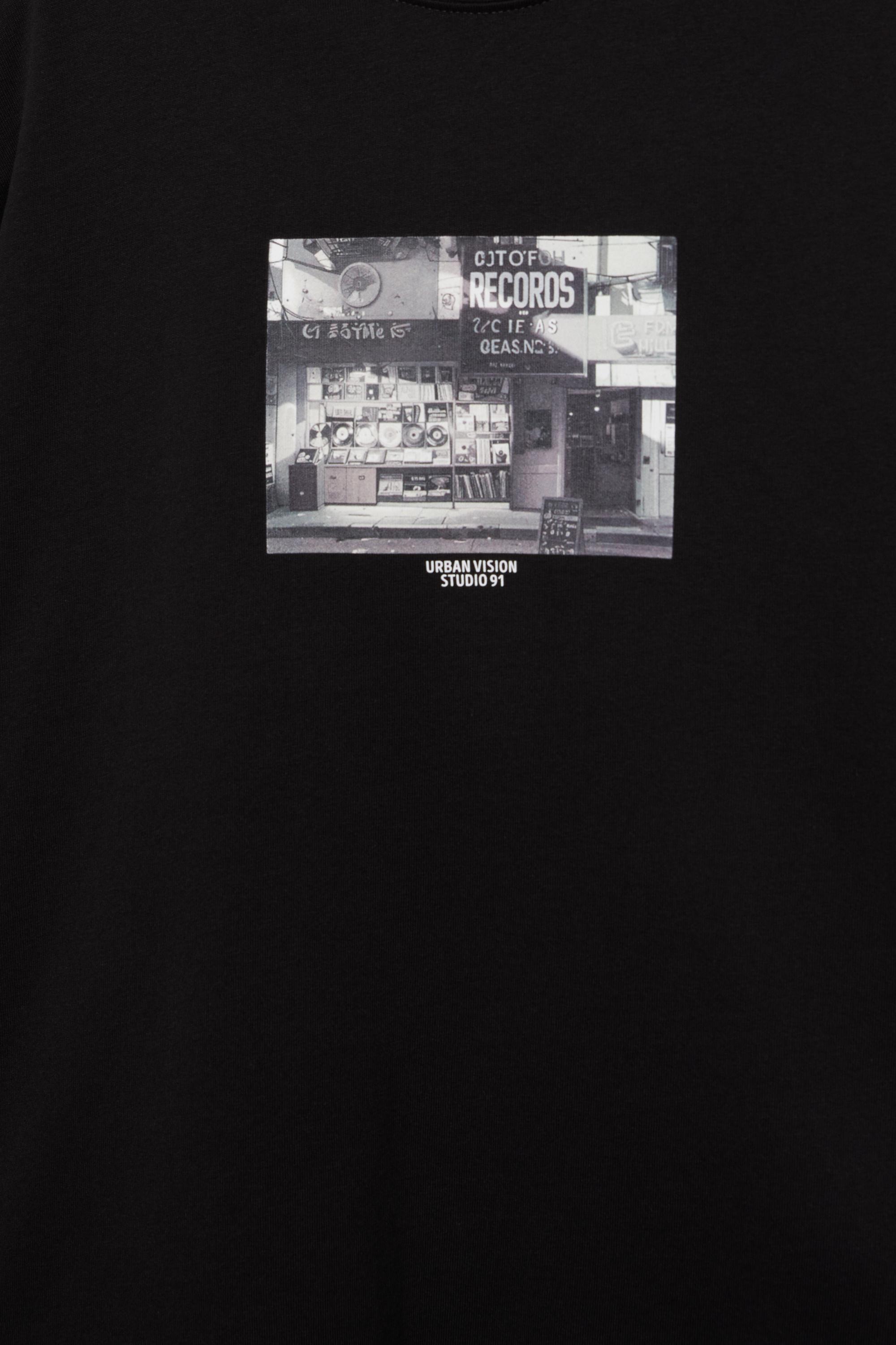 Urban Vision grafikli t-shirt