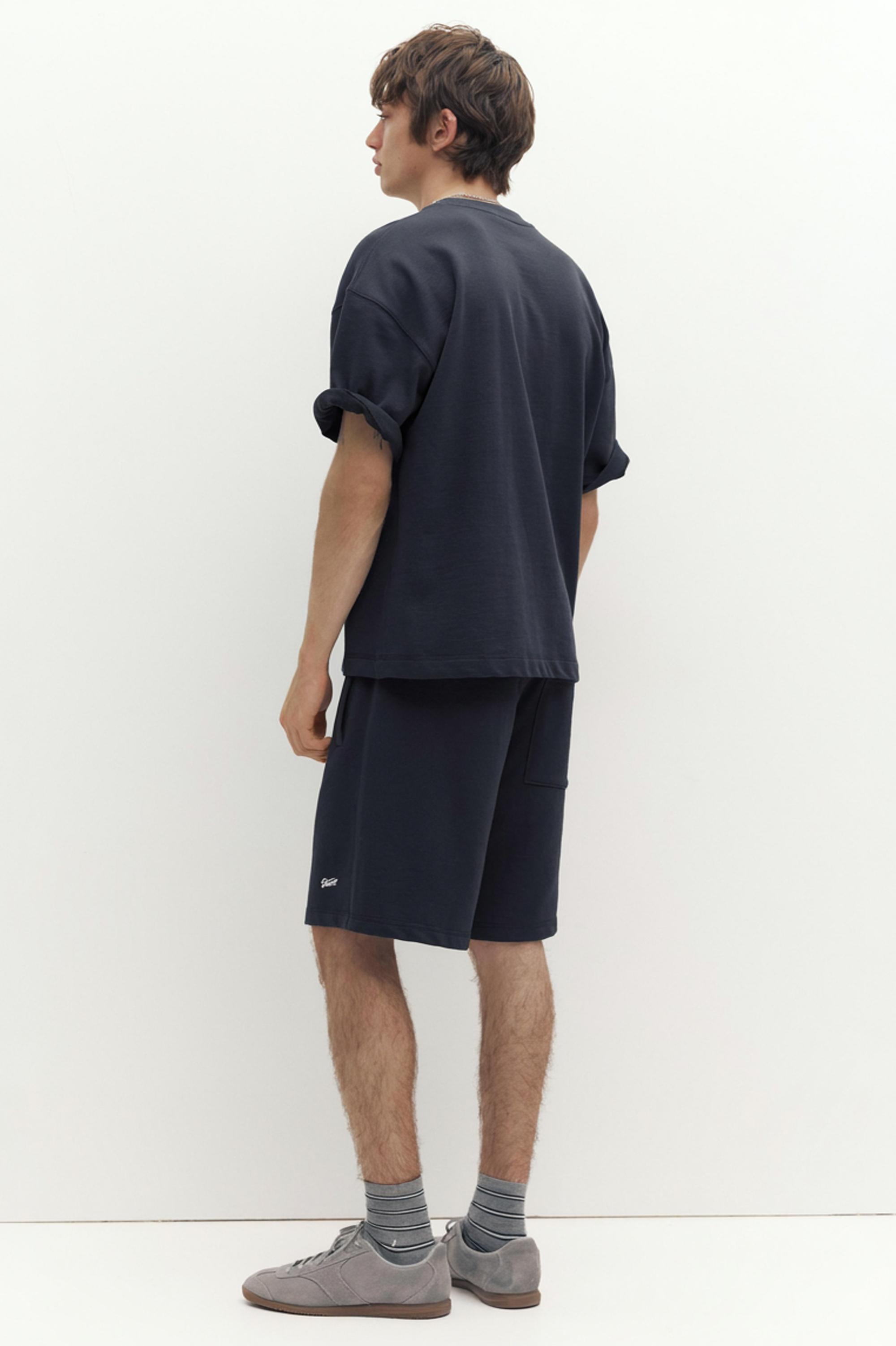 Logolu jogger bermuda şort - Görsel 77