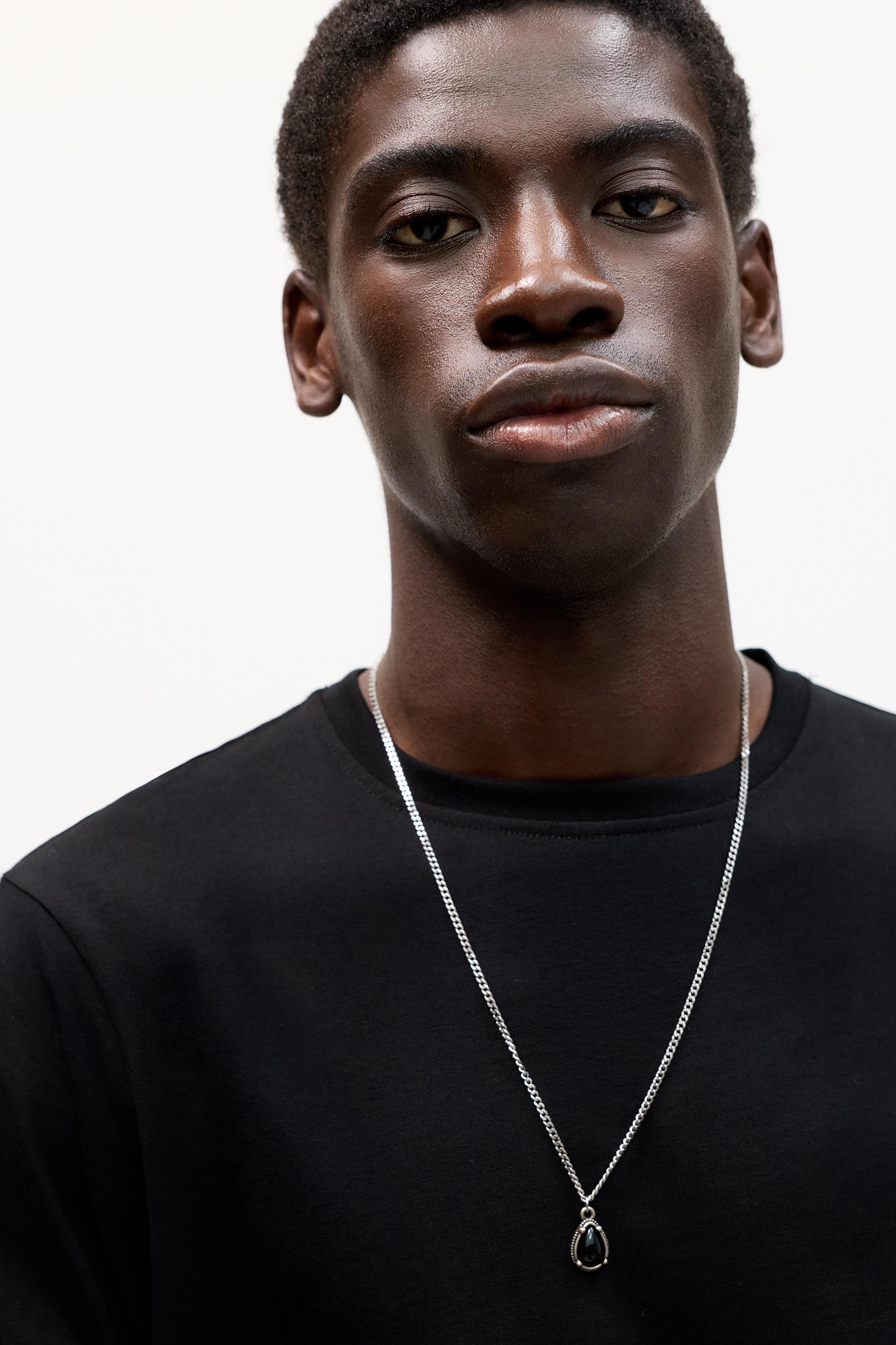 Basic short sleeve cotton T-shirt — Black
