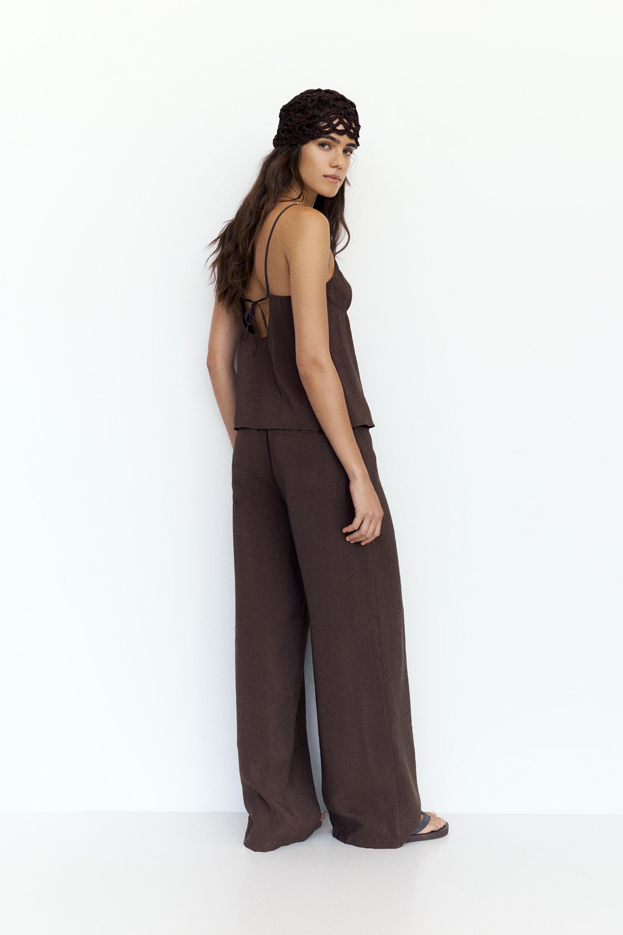 Flowing strappy top — Brown