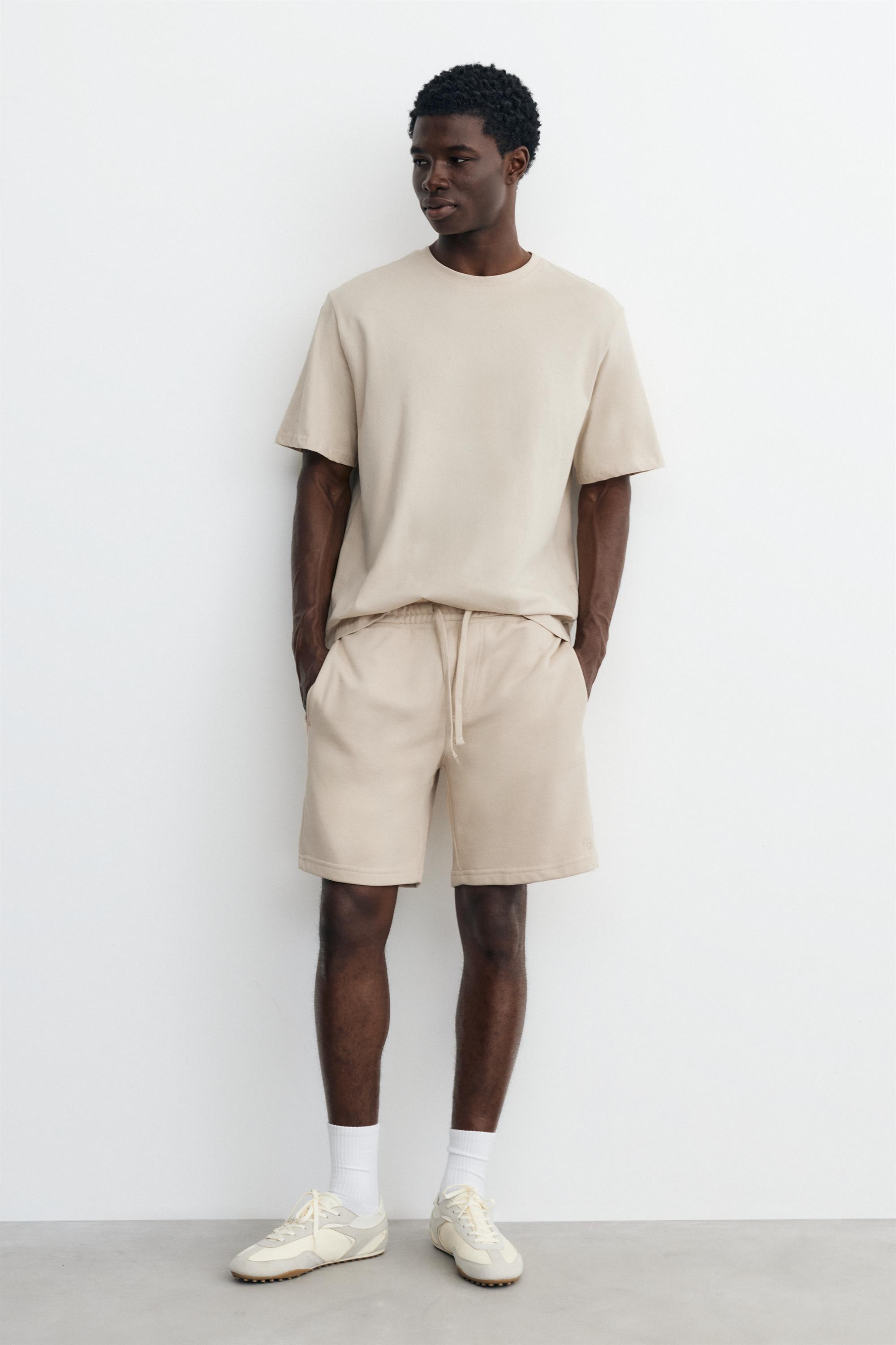 Pack of Bermuda jogger shorts and T-shirt — Sand
