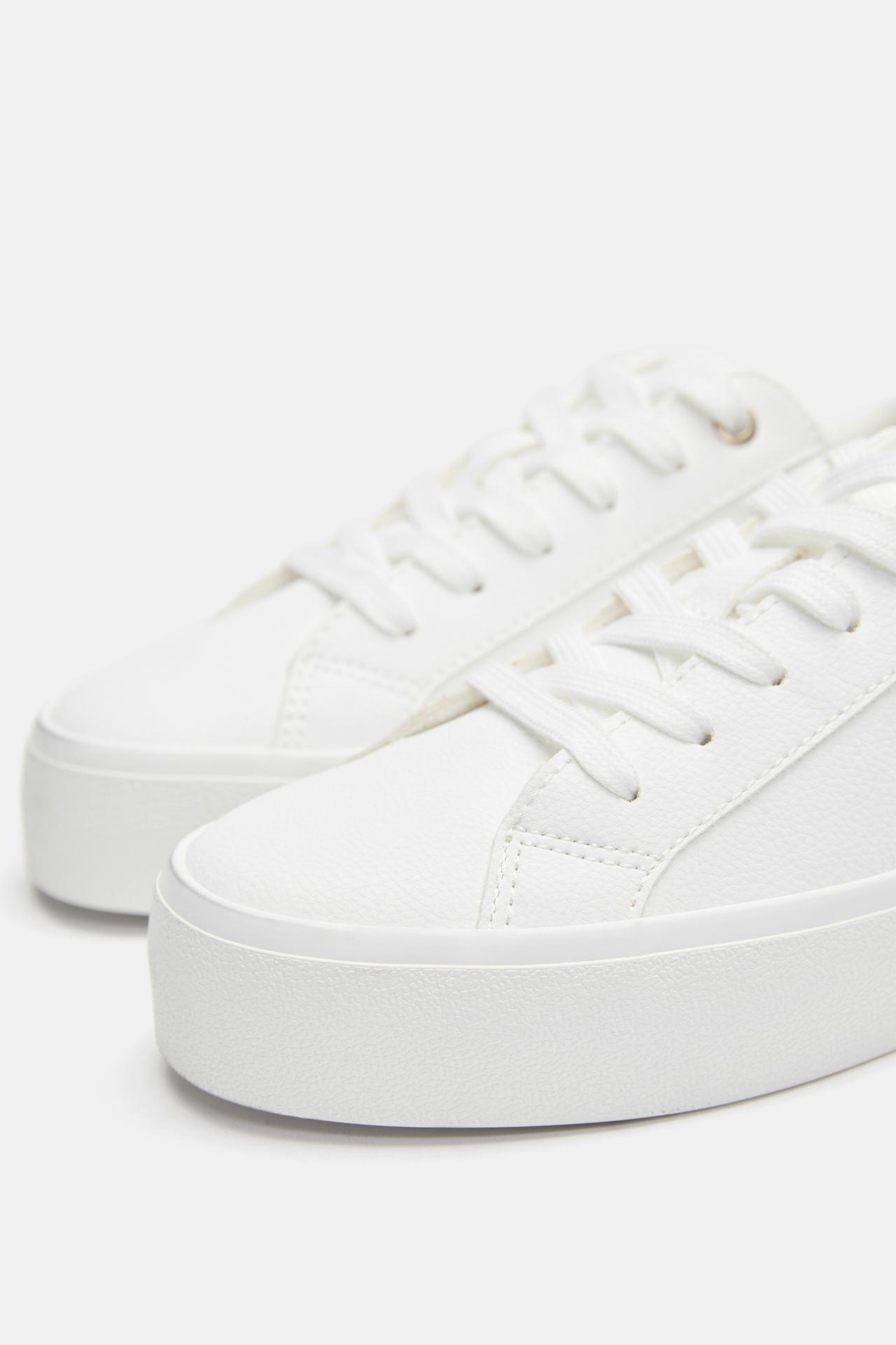 Chunky trainers with detail — White