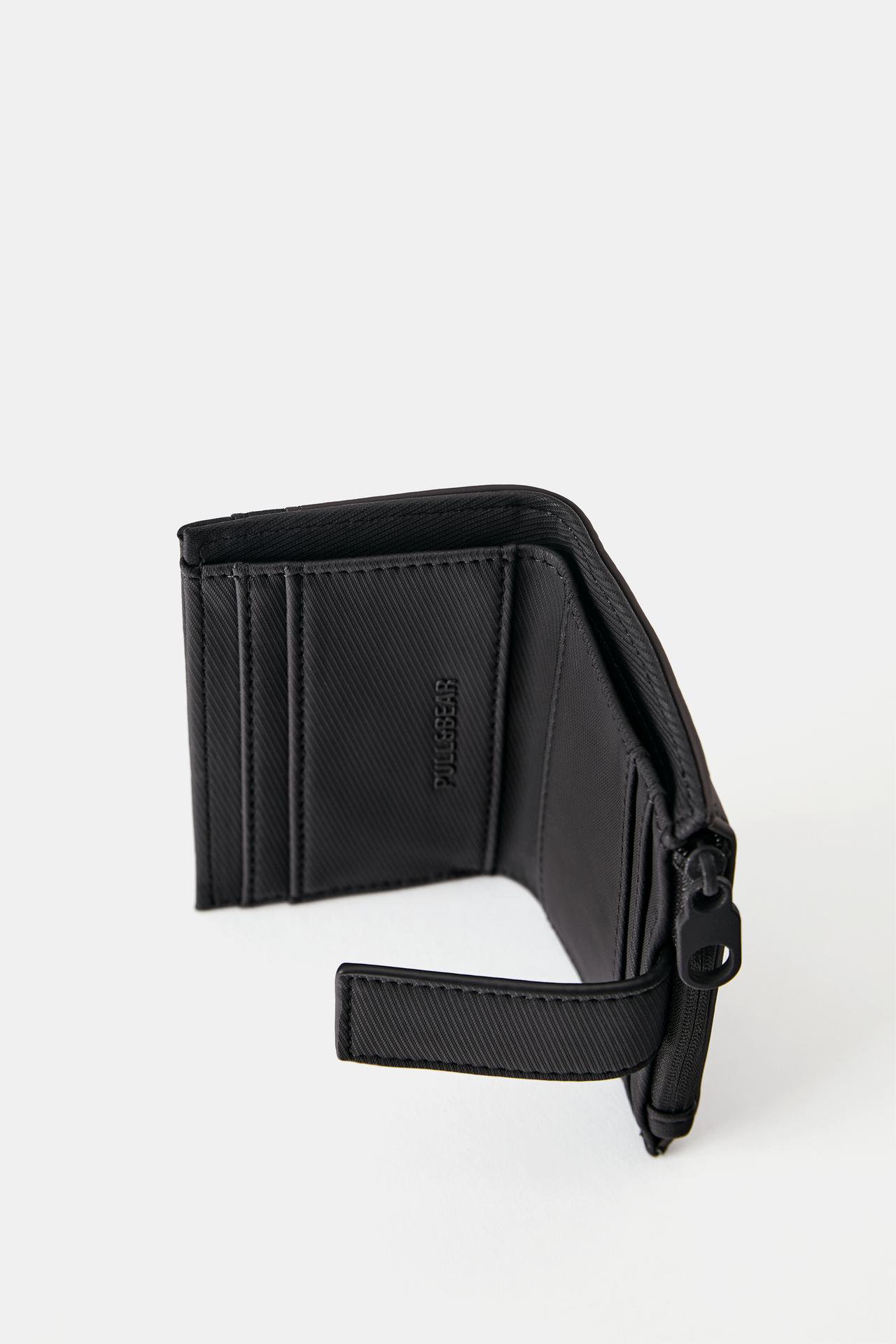 Rubberised wallet — Brown