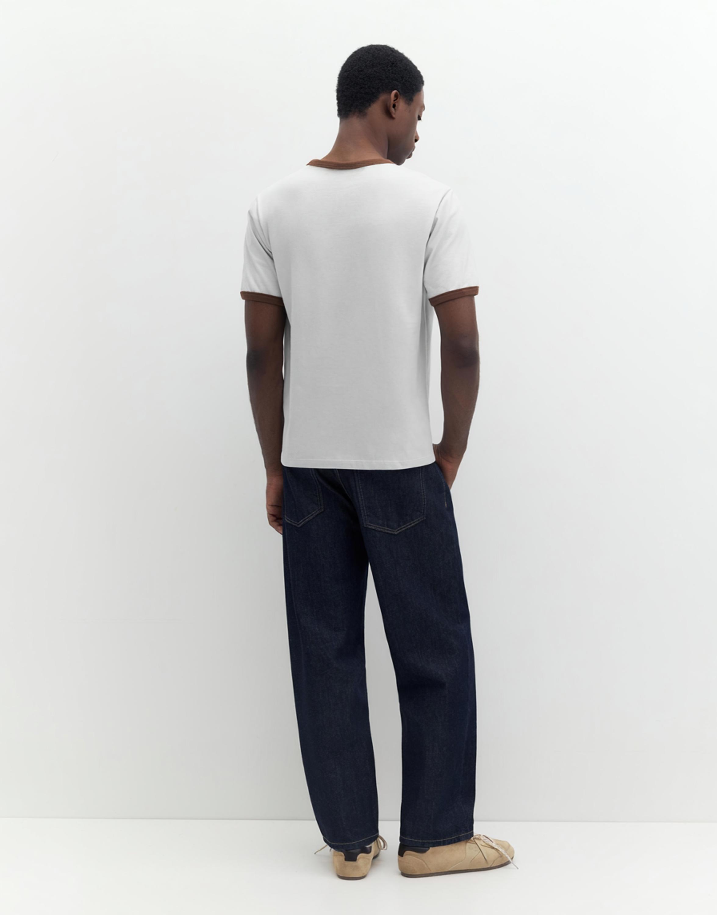 Contrast trim T-shirt — Sky blue