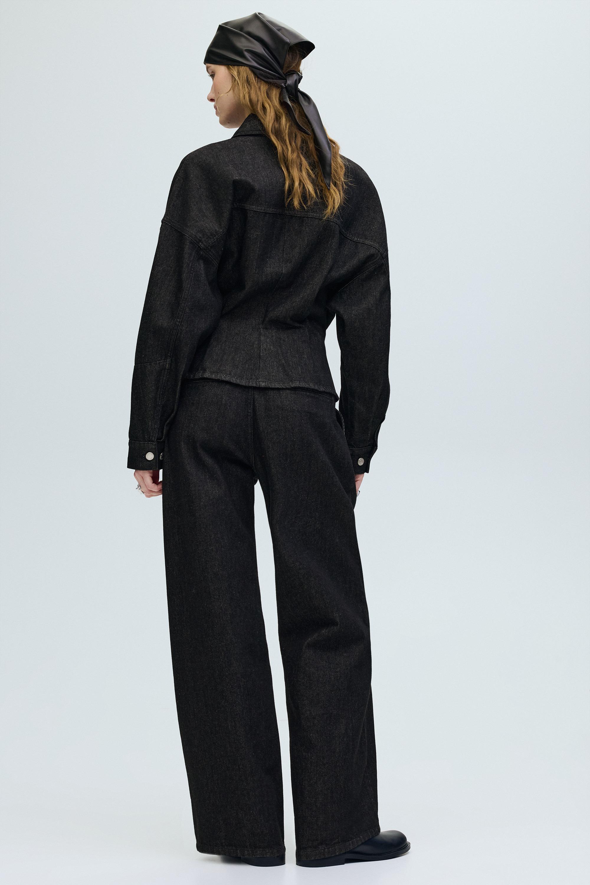 Fitted denim shirt with pleats — Black