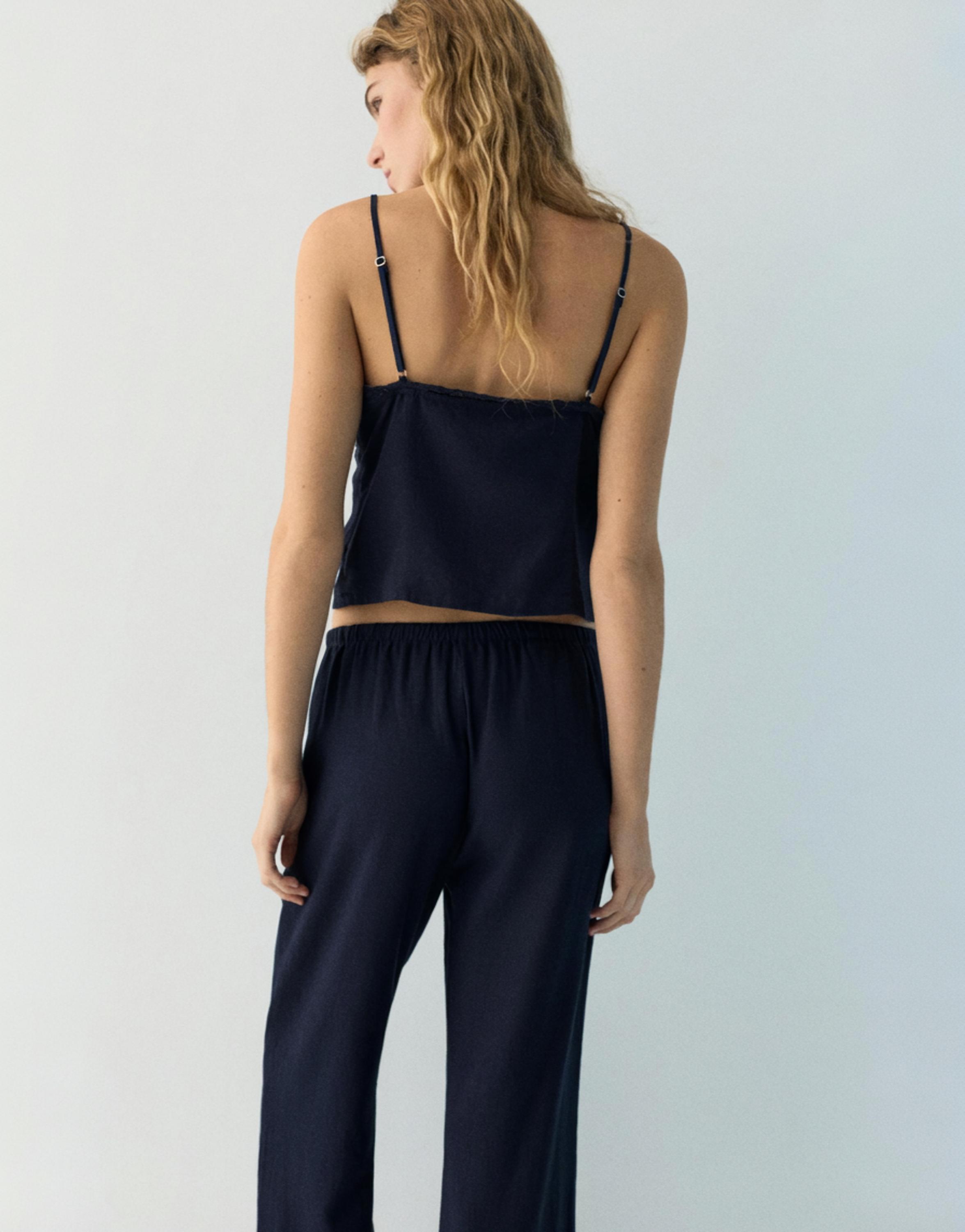 Kısa dantelli askılı top - Görsel 39