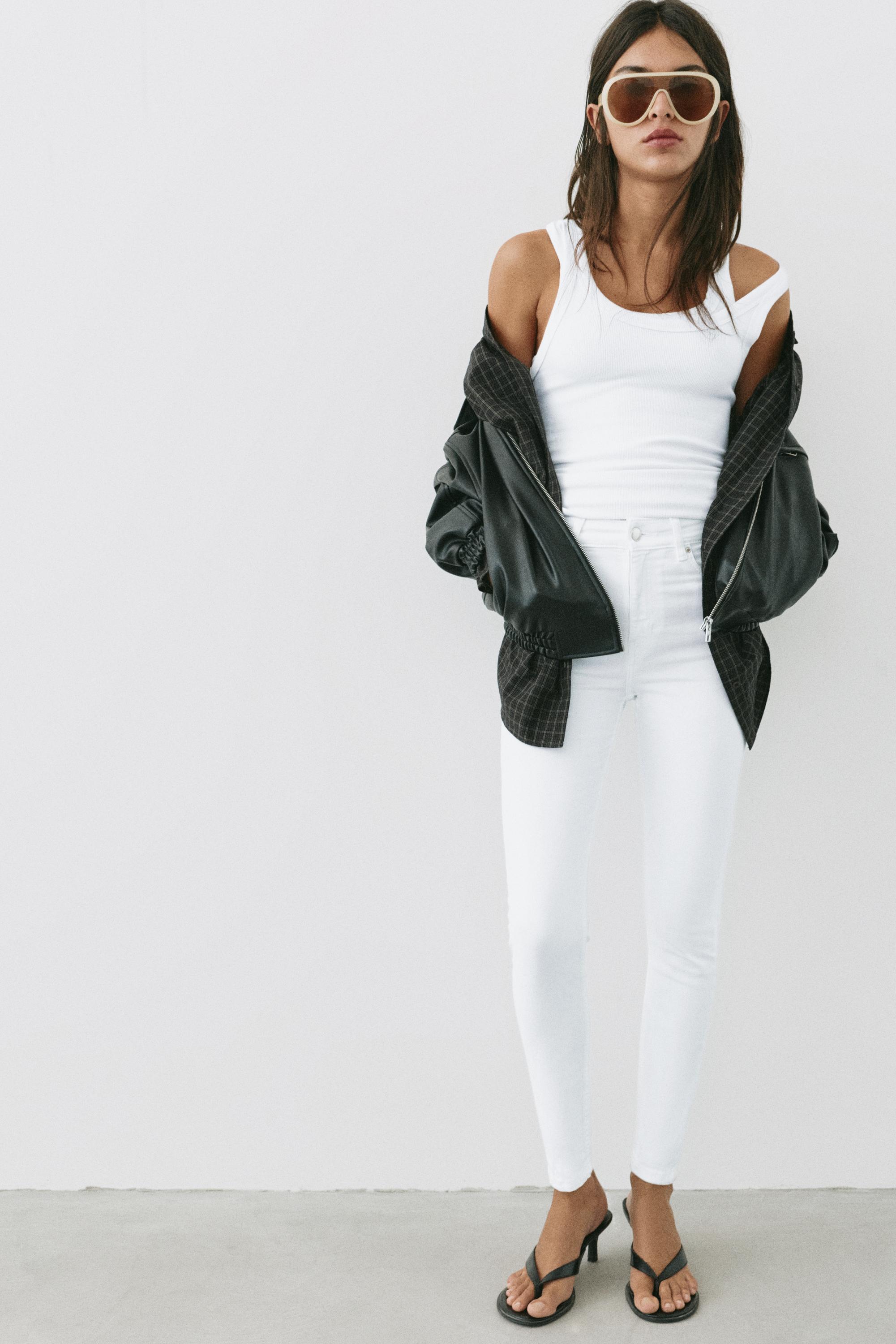 High-waist skinny jeans — Bright white