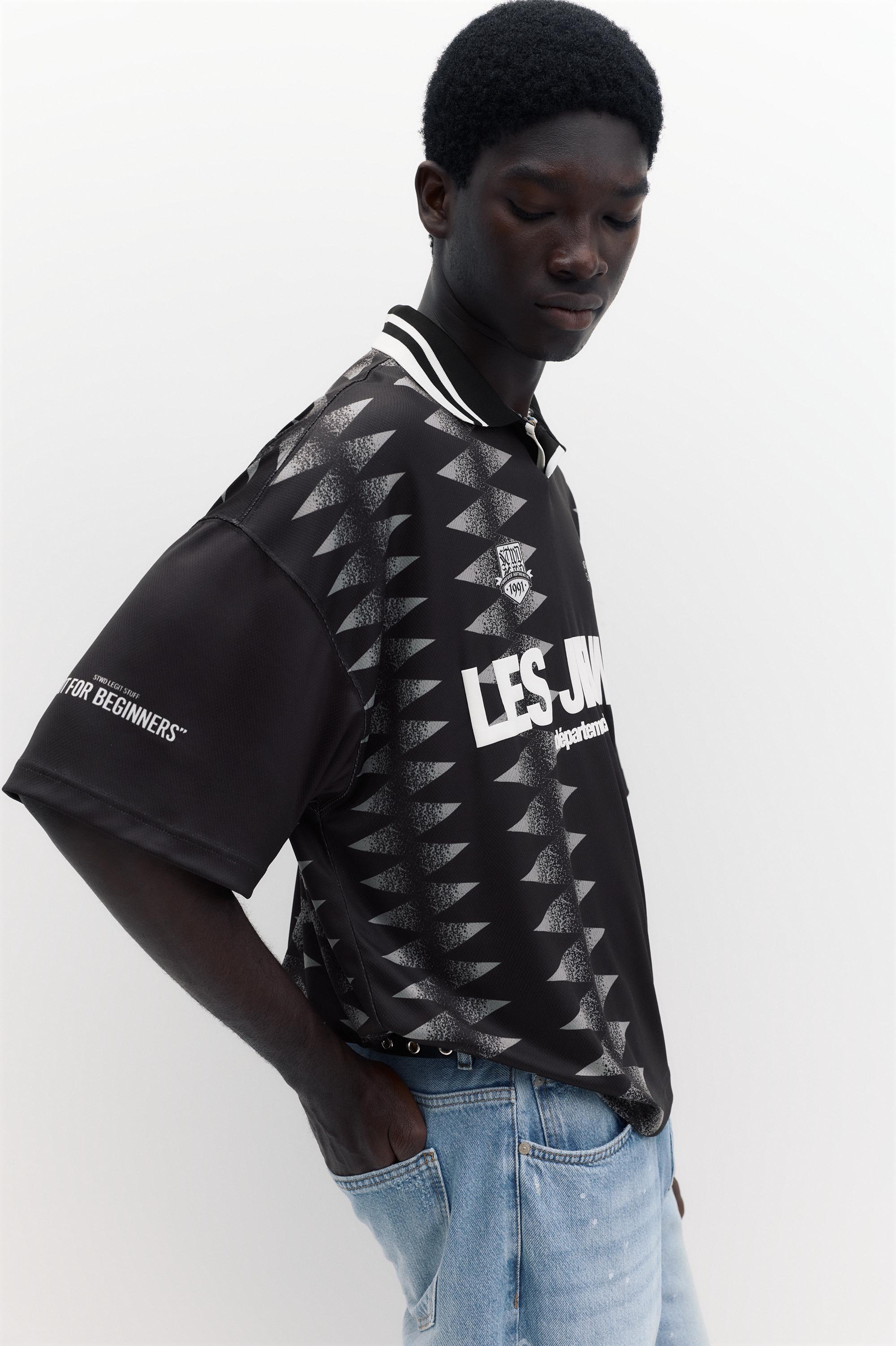 Les Jeunes T-shirt — Black