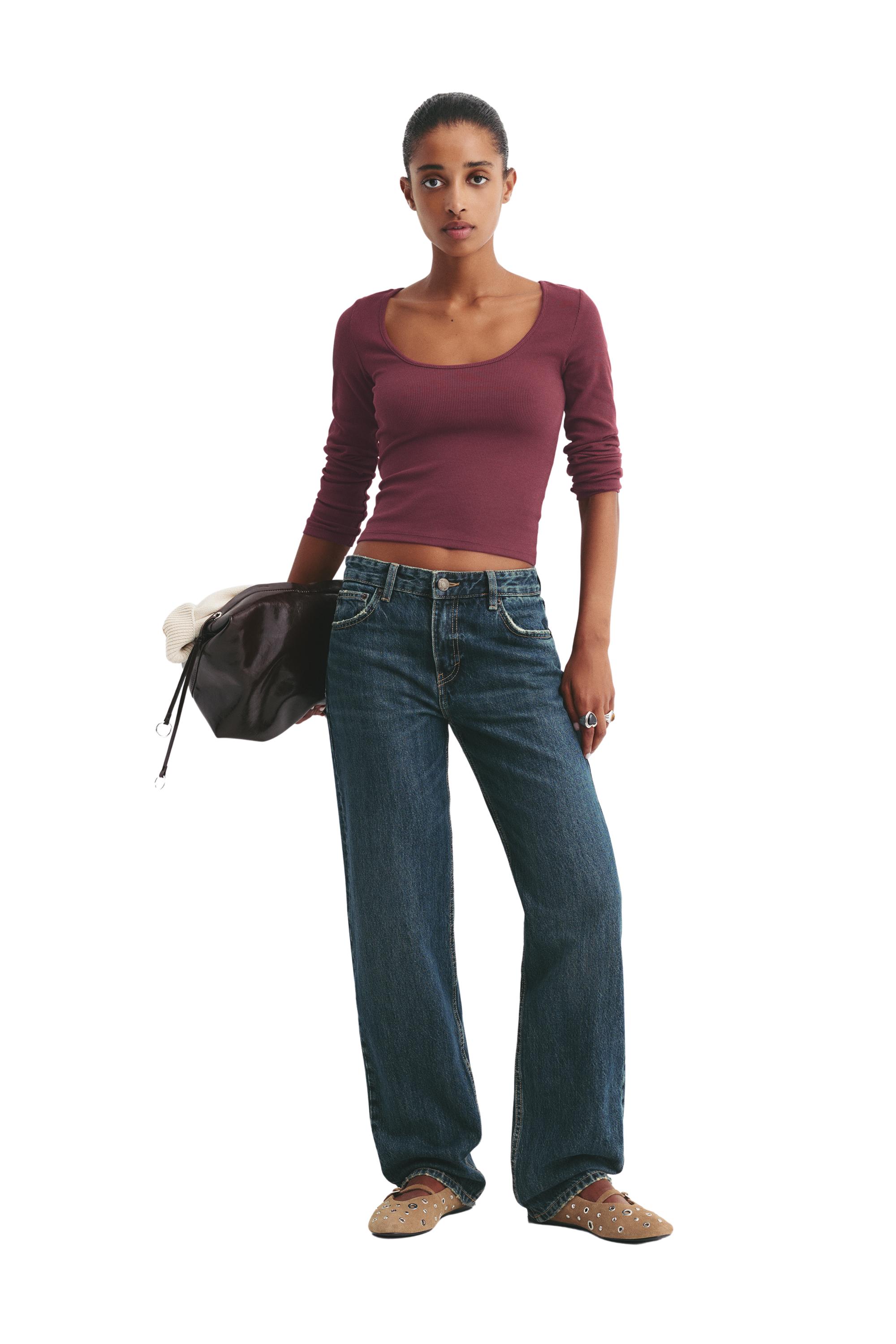 Ribbed round neck T-shirt — Burgundy