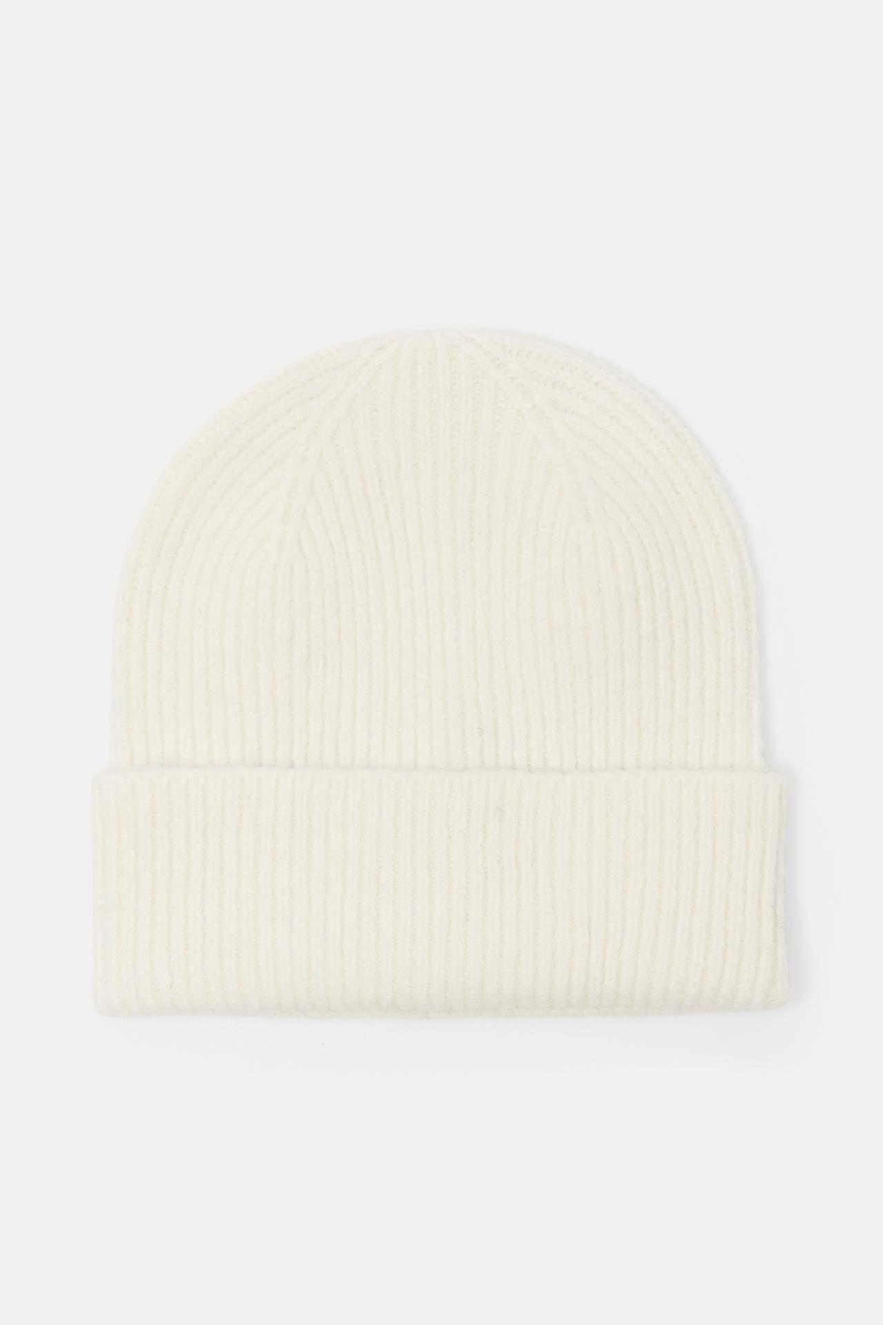 Ribbed knit beanie — Ecru