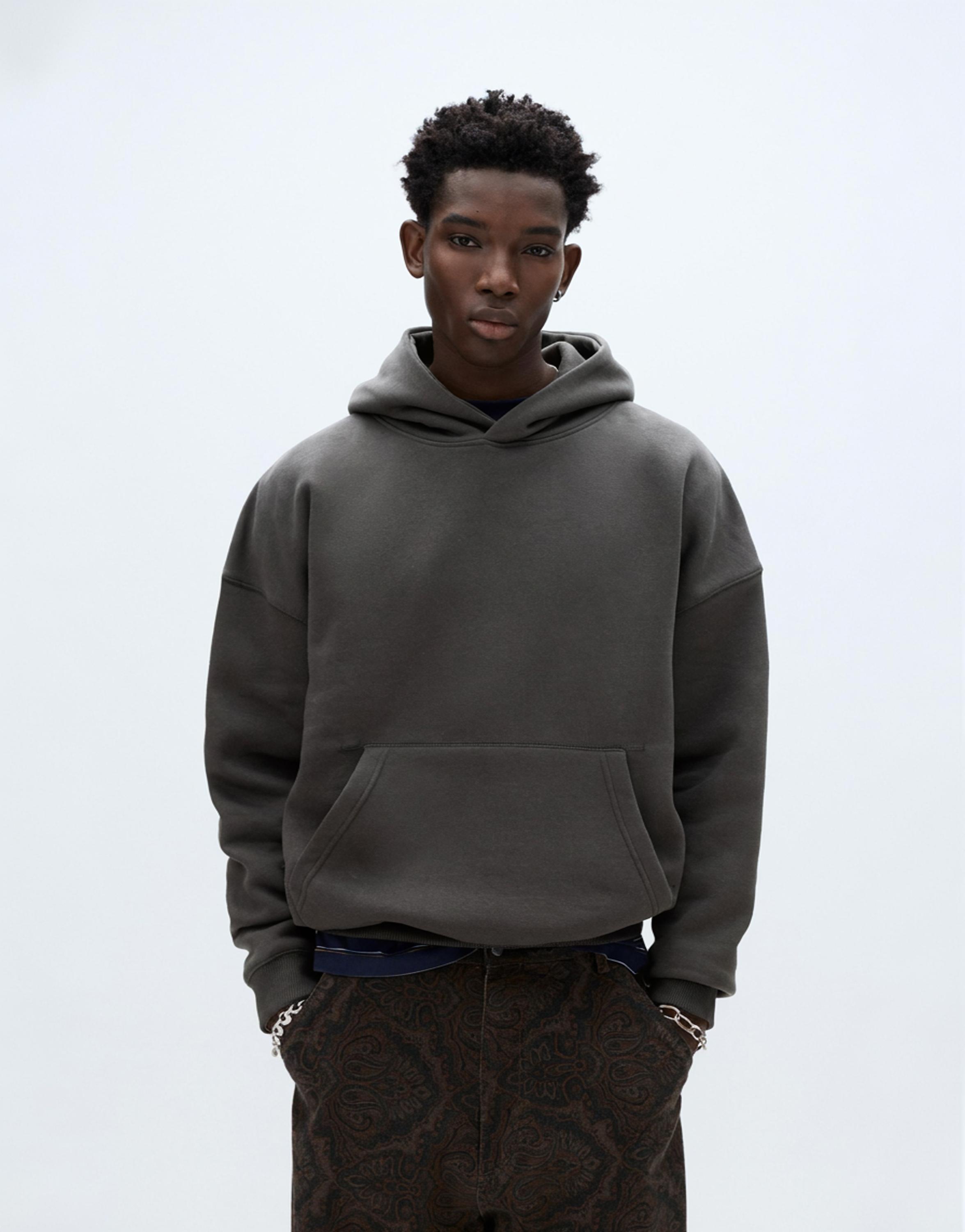 Bol kesim kapüşonlu sweatshirt - Görsel 37