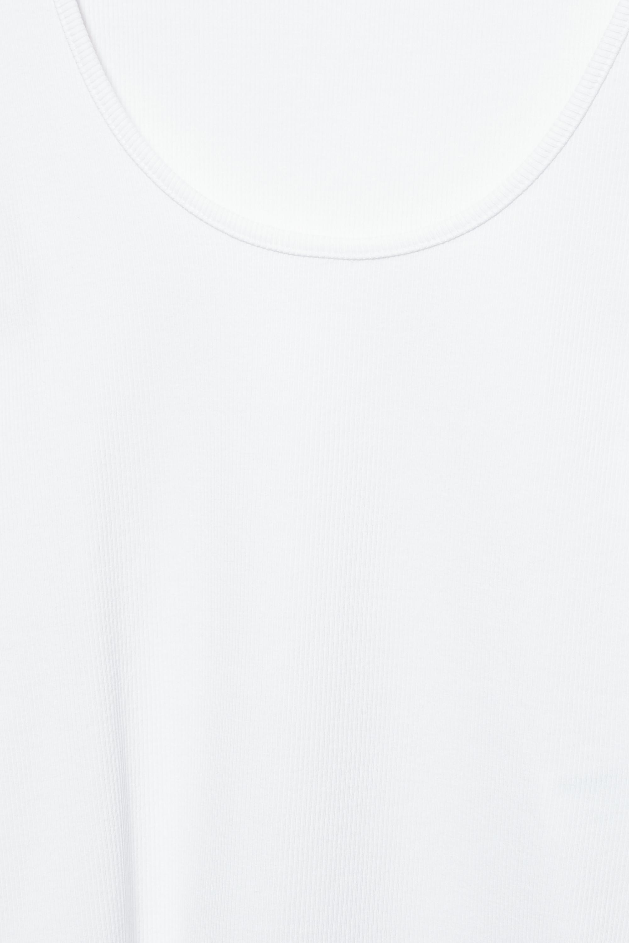 Ribbed round neck T-shirt — White