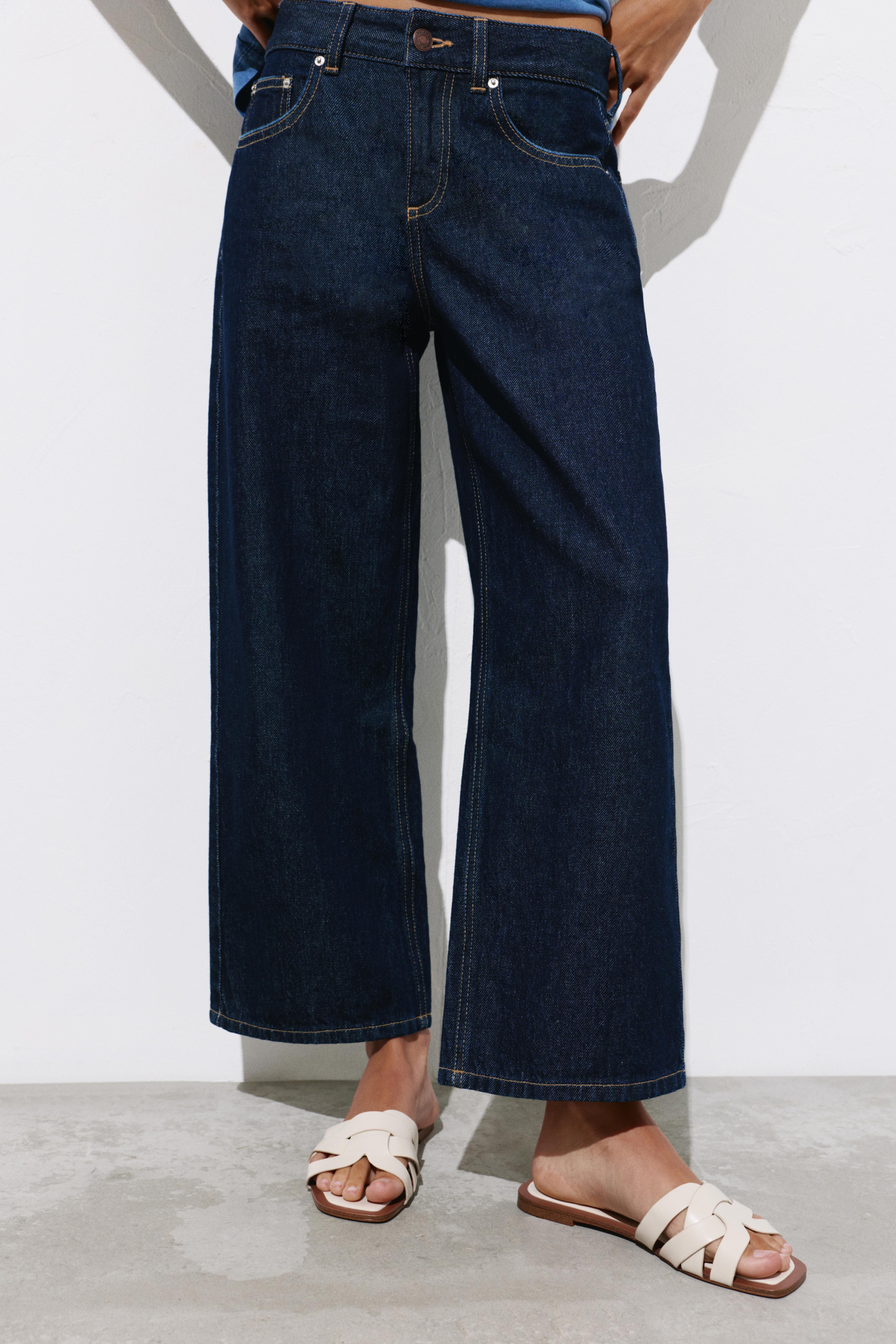 Flat strap sandals — Ecru