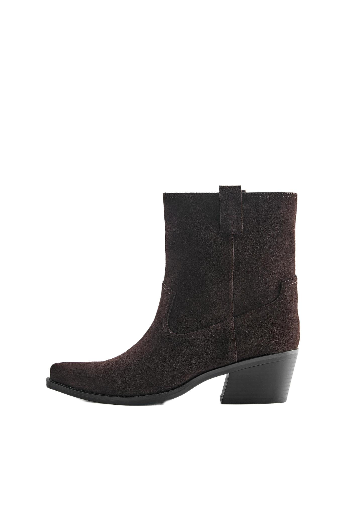 Leather cowboy ankle boots — Brown